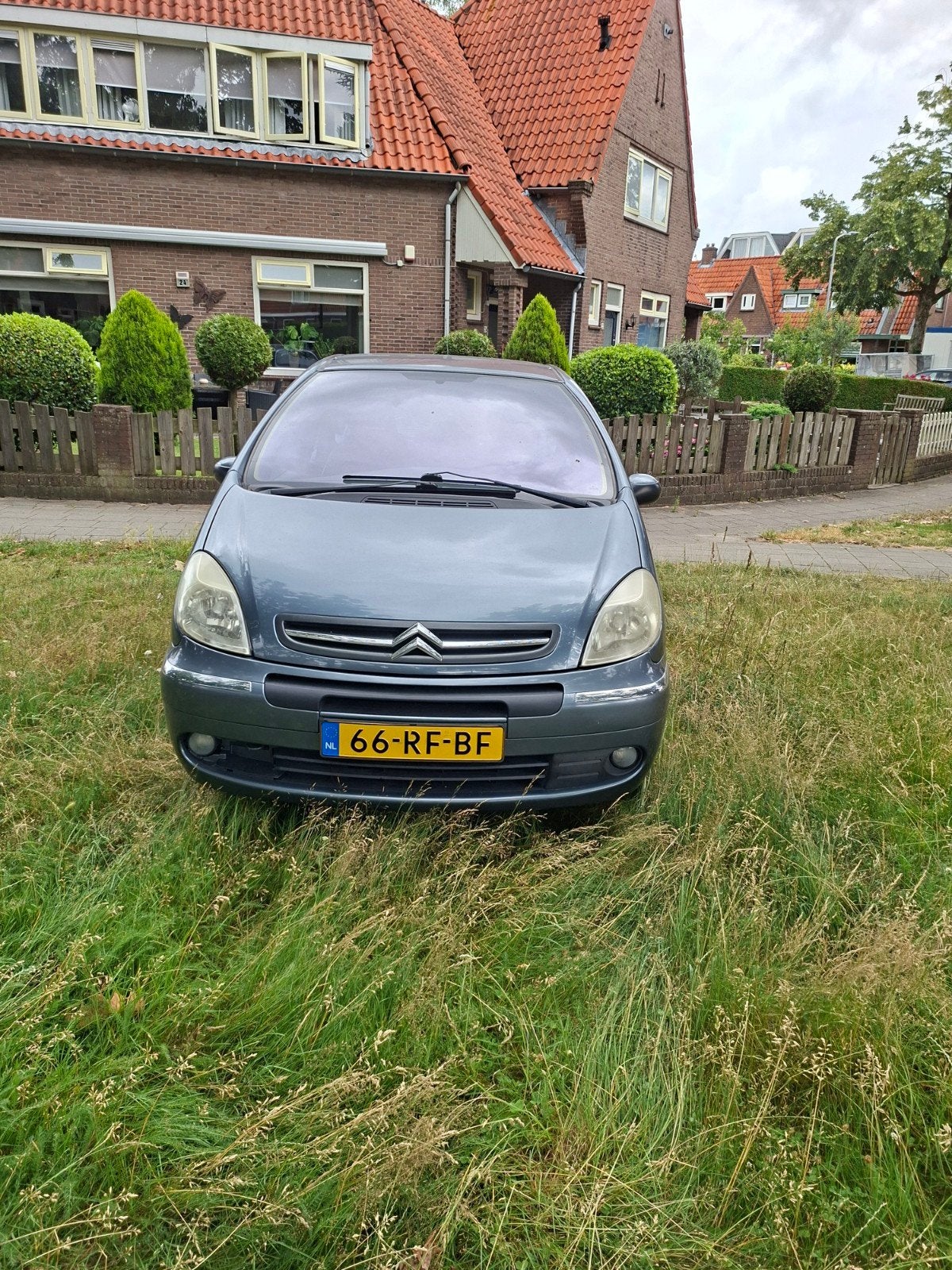Citroën Xsara 2.0 16V Picasso AUT 2005 Grijs, Auto's, Citroën, 136 pk, Xsara, 4 cilinders, 700 kg