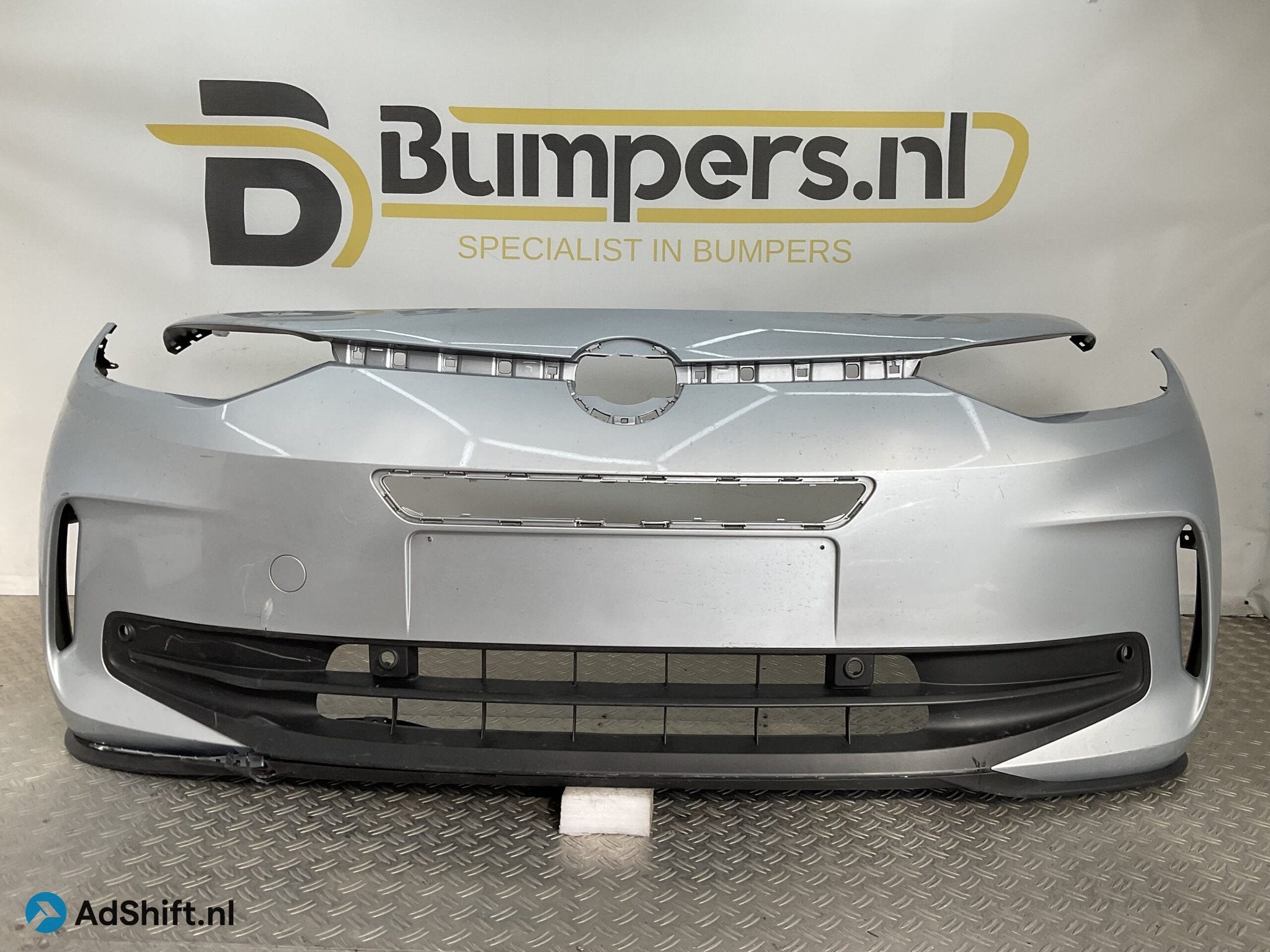 Bumper Volkswagen iD3 10A807221A Voorbumper C5-19434, Bumper