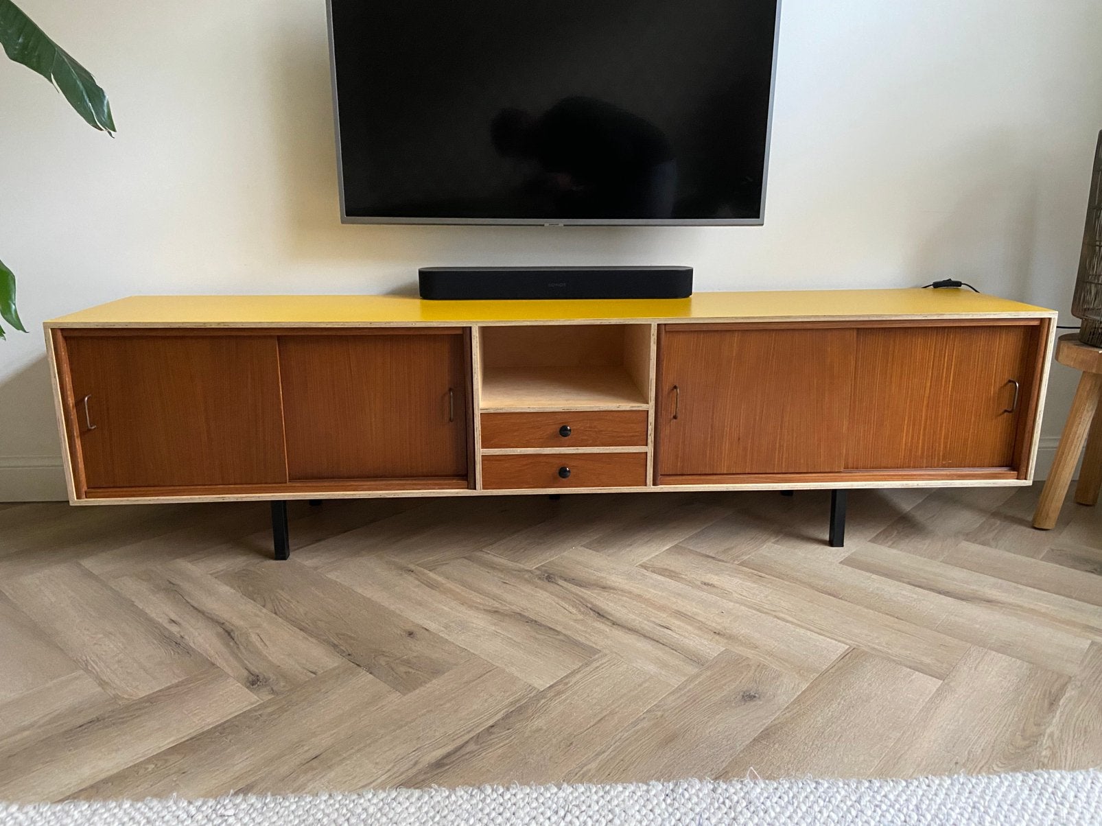 Vintage televisiemeubel, Ophalen, Vintage, retro, 150 tot 200 cm, Zo goed als nieuw