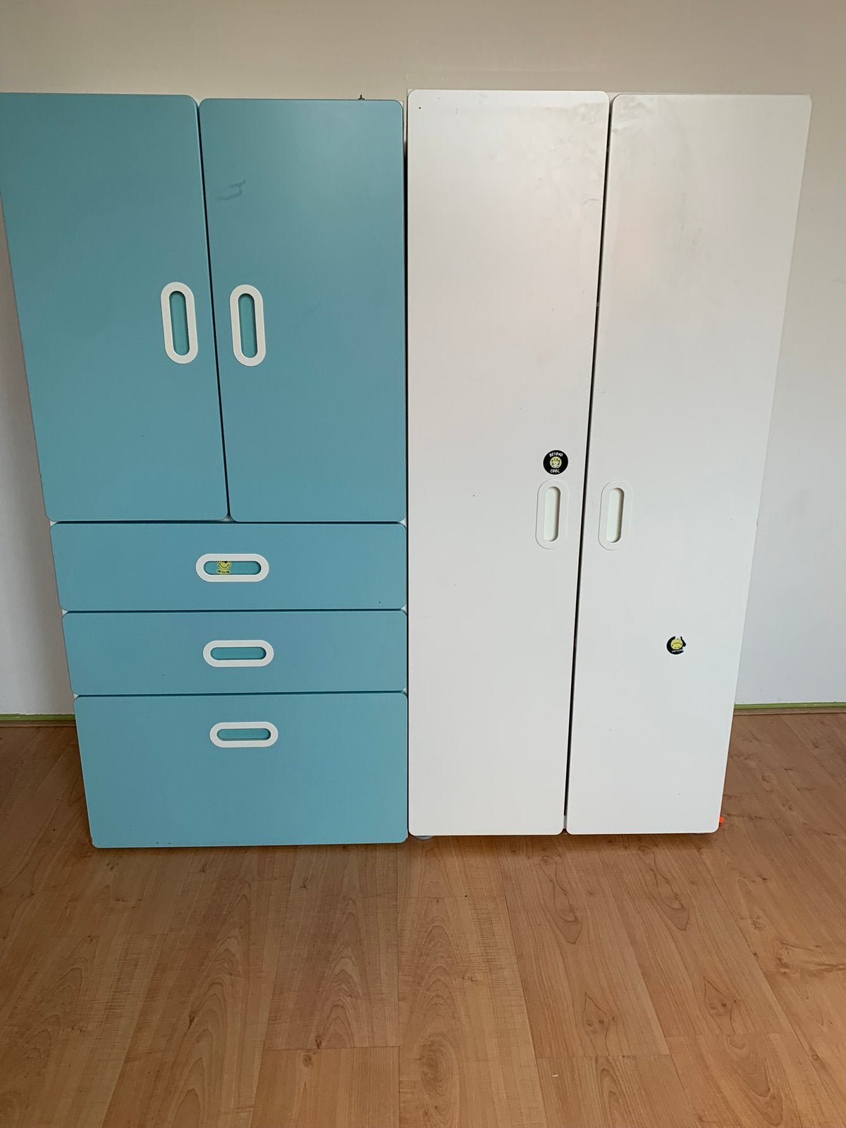 Twee handige IKEA kasten (Stuva) voor kleding & speelgoed, Kinderen en Baby's, Kinderkamer | Commodes en Kasten, Ophalen, Gebruikt
