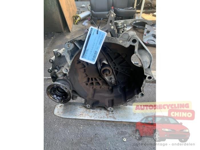 Versnellingsbak van een Volkswagen Fox, Ophalen, Gebruikt, -, Volkswagen