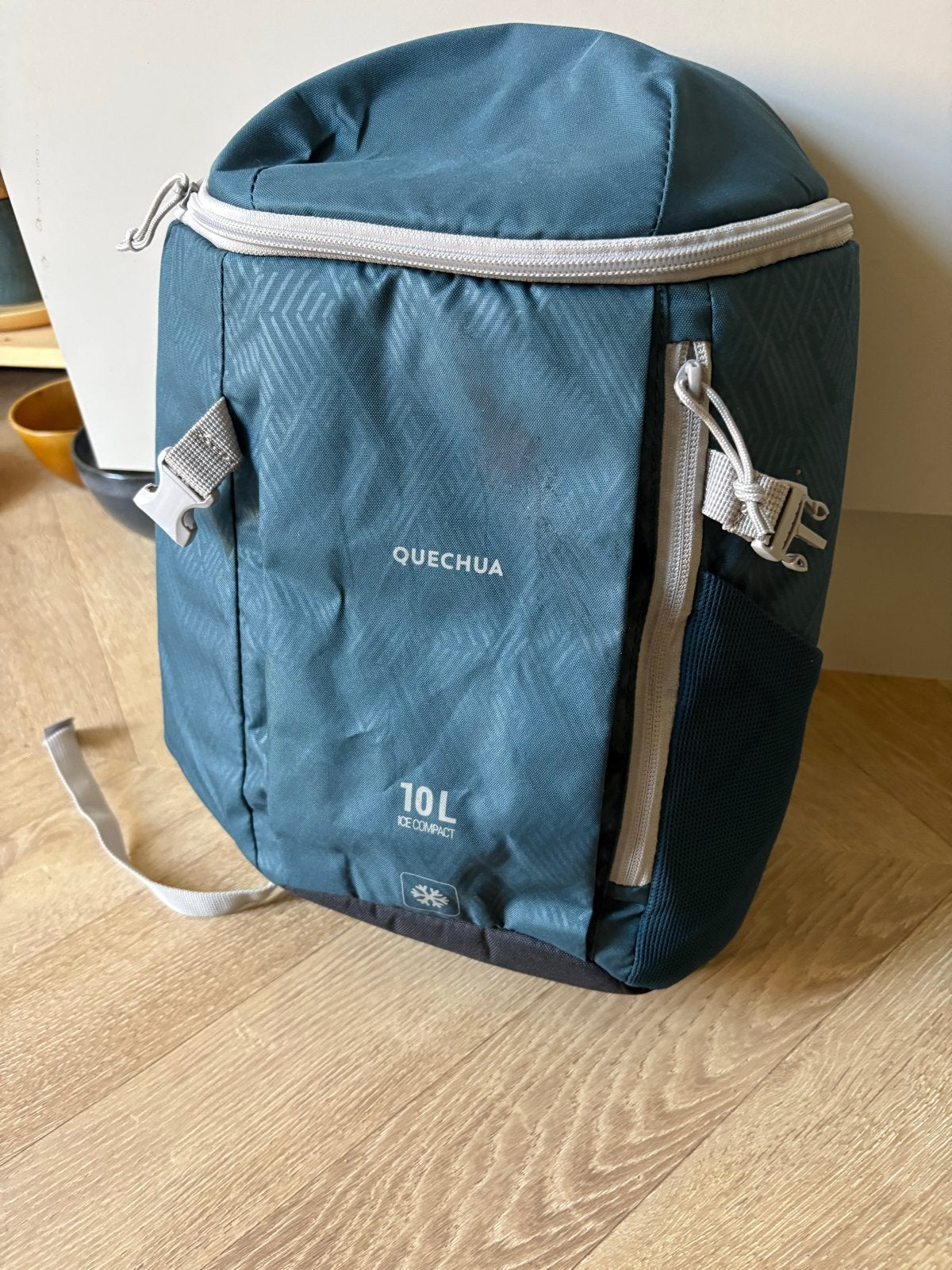 Decathlon Quechua Koelrugzak 10L, Ophalen of Verzenden, Zo goed als nieuw, Koeltas, Koelelement