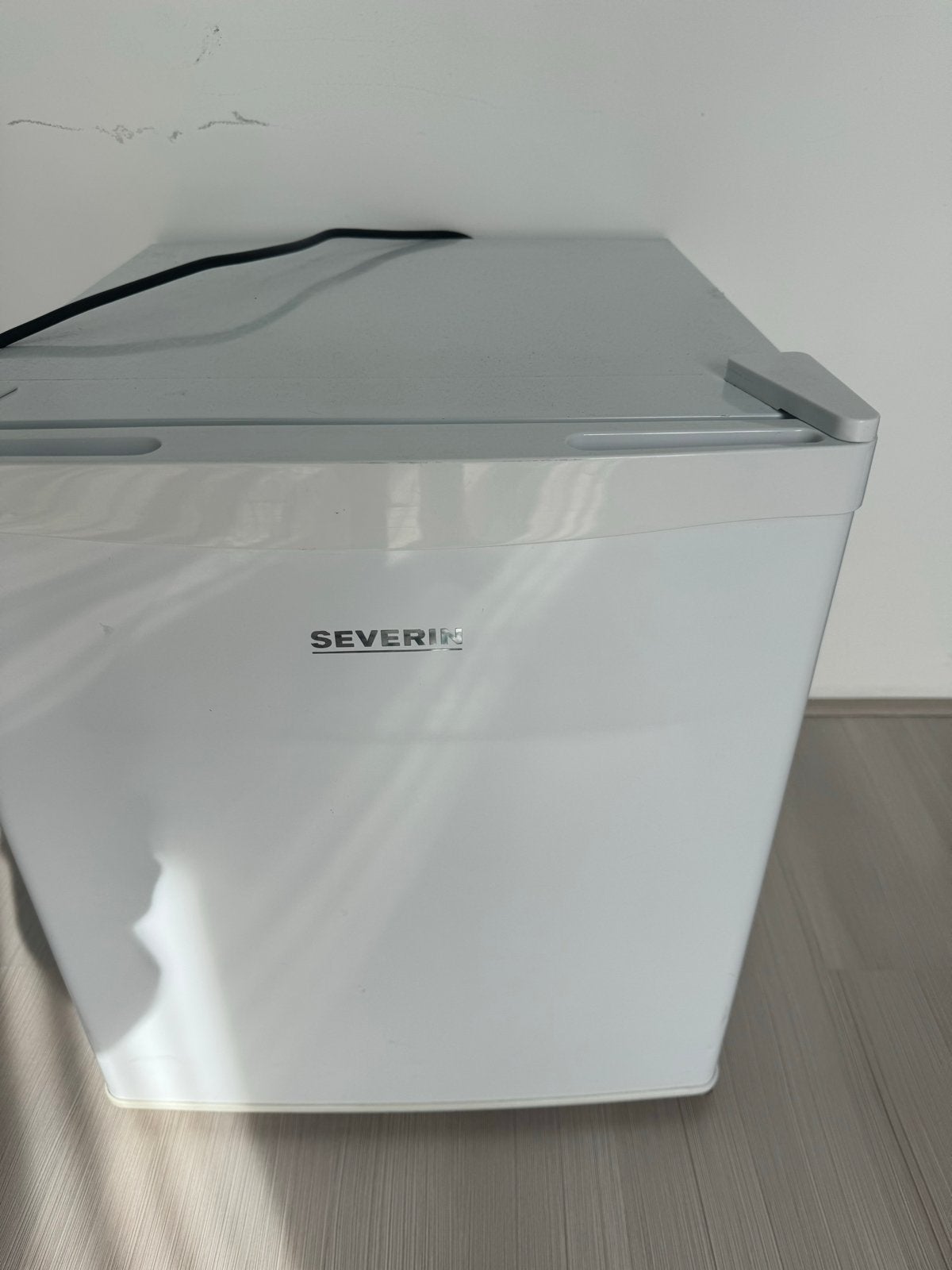 Severin mini koelkast - Ziet er goed uit, Ophalen, Zonder vriesvak, Minder dan 45 cm, Minder dan 85 cm