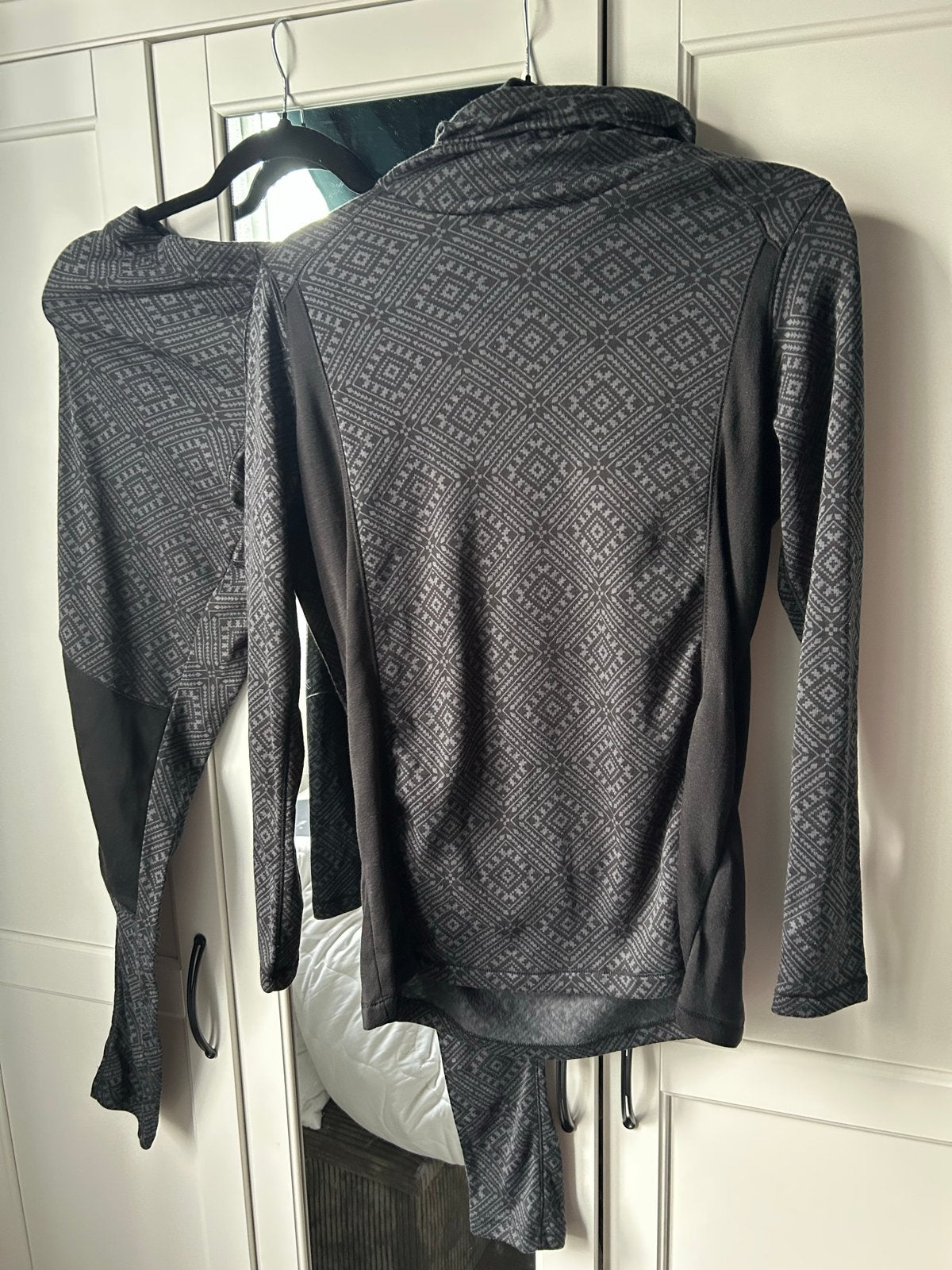 Winter pyjama set met col en capuchon, Ophalen of Verzenden, Gedragen, Maat 38/40 (M)