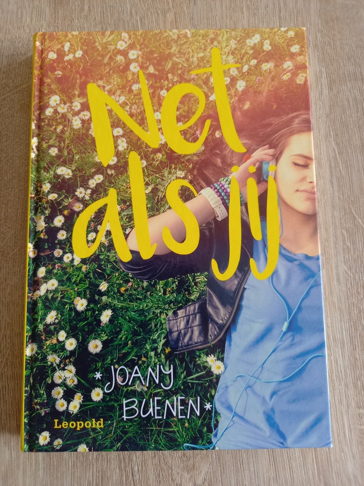 Net als jij - Joany Buenen., Ophalen of Verzenden, Zo goed als nieuw, Joany Buenen, Nederland