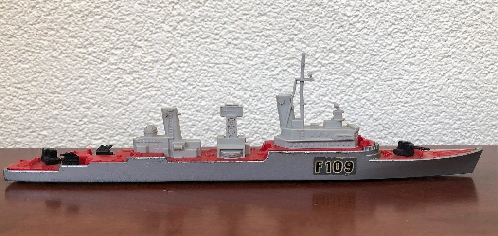 K301 Frigate k305 Subchaser Matchbox Sea Kings 1976, Ophalen of Verzenden, Gebruikt, Overige typen