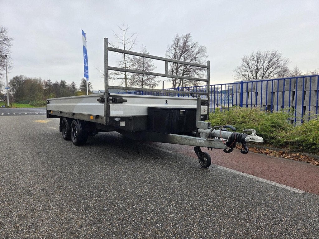 Hapert Plateauwagen | 405 x 200 cm | Paraboolvering, Gebruikt