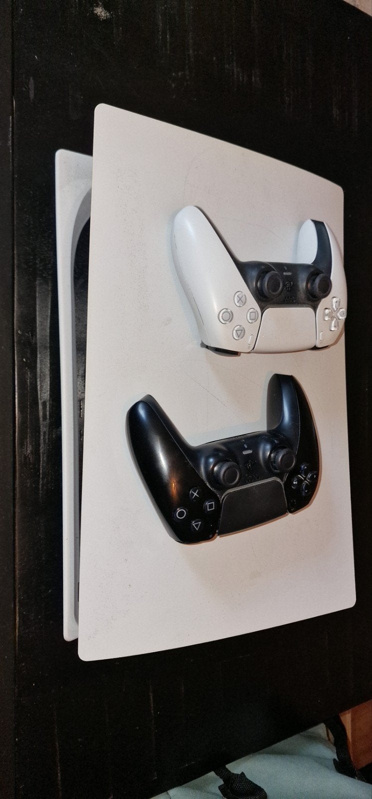 PS5 met monitor 825Gb, Ophalen, Zo goed als nieuw