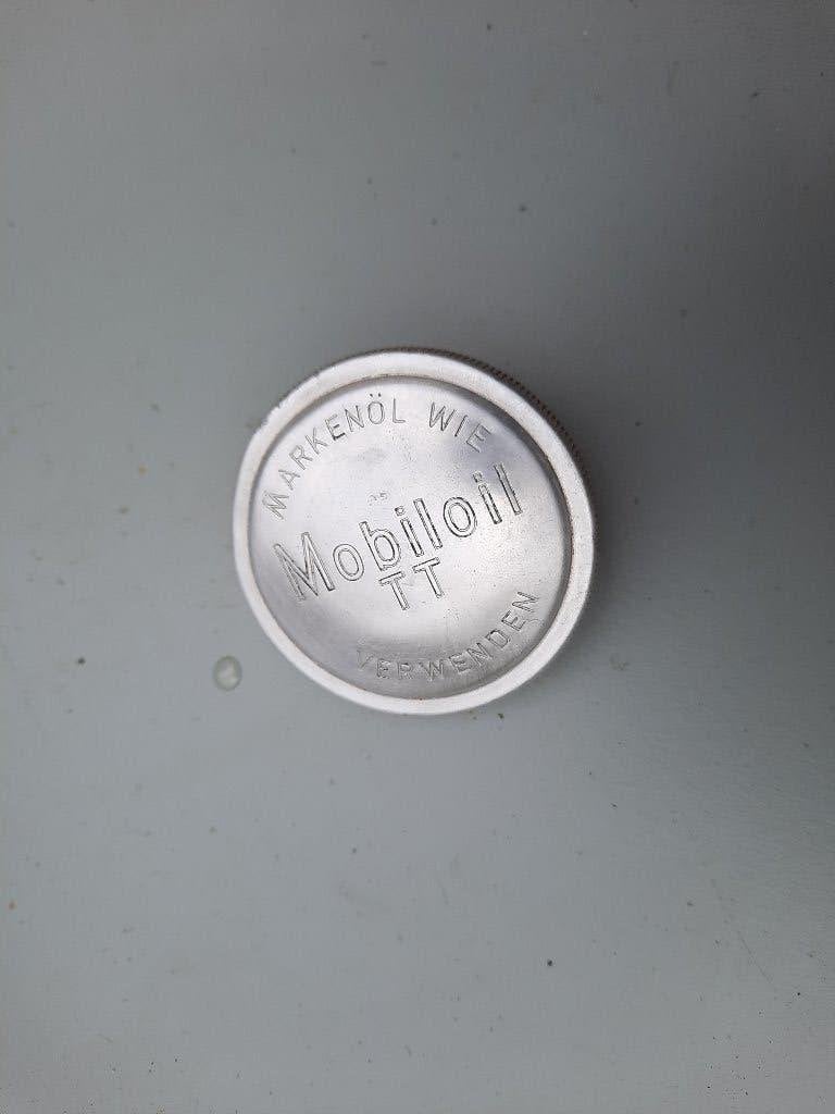tankdop benzinedop PATENT BLAU mobil oil TT aluminium, Ophalen, Gebruikt, Overige typen, Overige merken