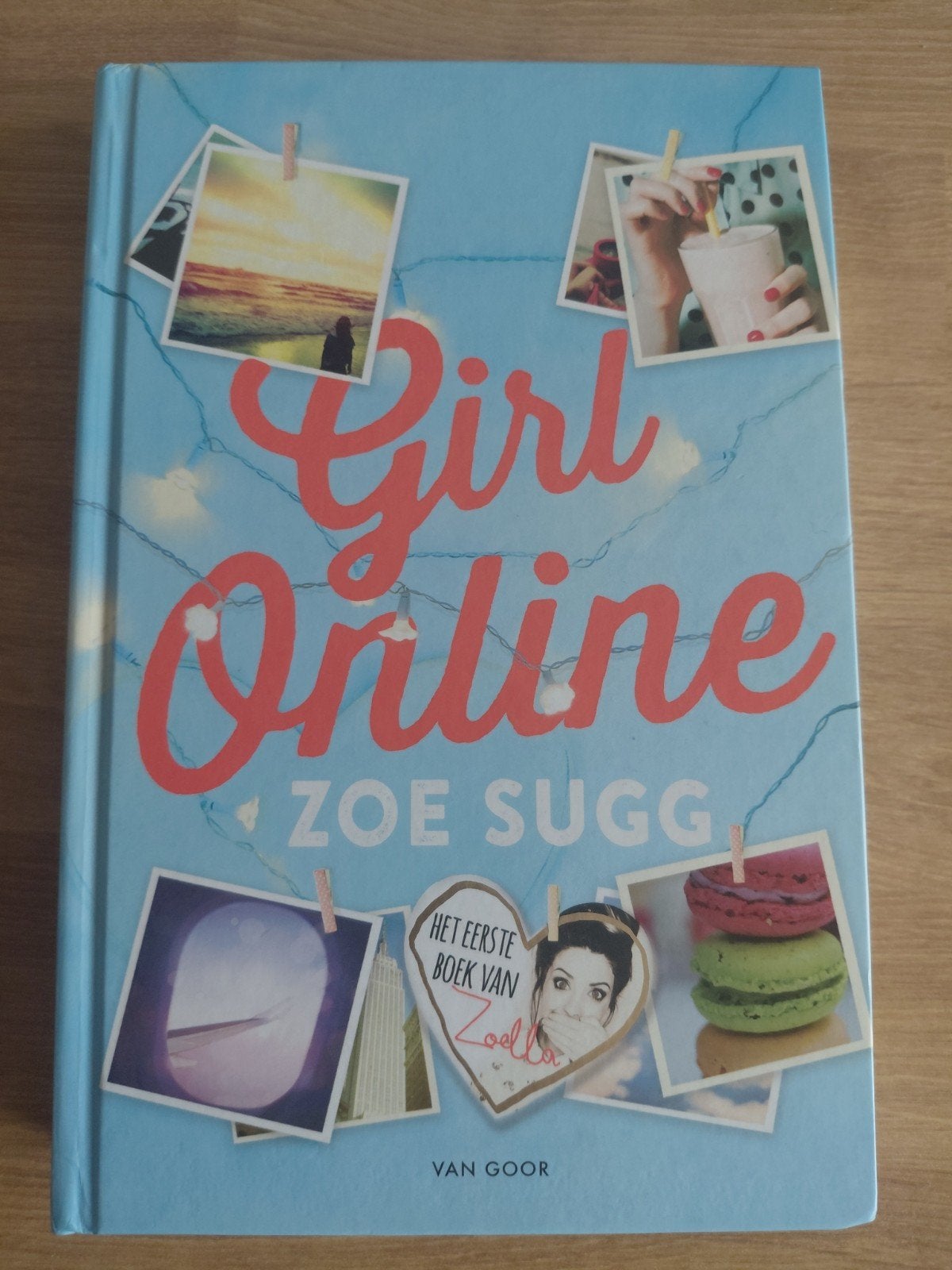 Zoe Sugg - Girl online, Ophalen of Verzenden, Zo goed als nieuw, Zoe Sugg