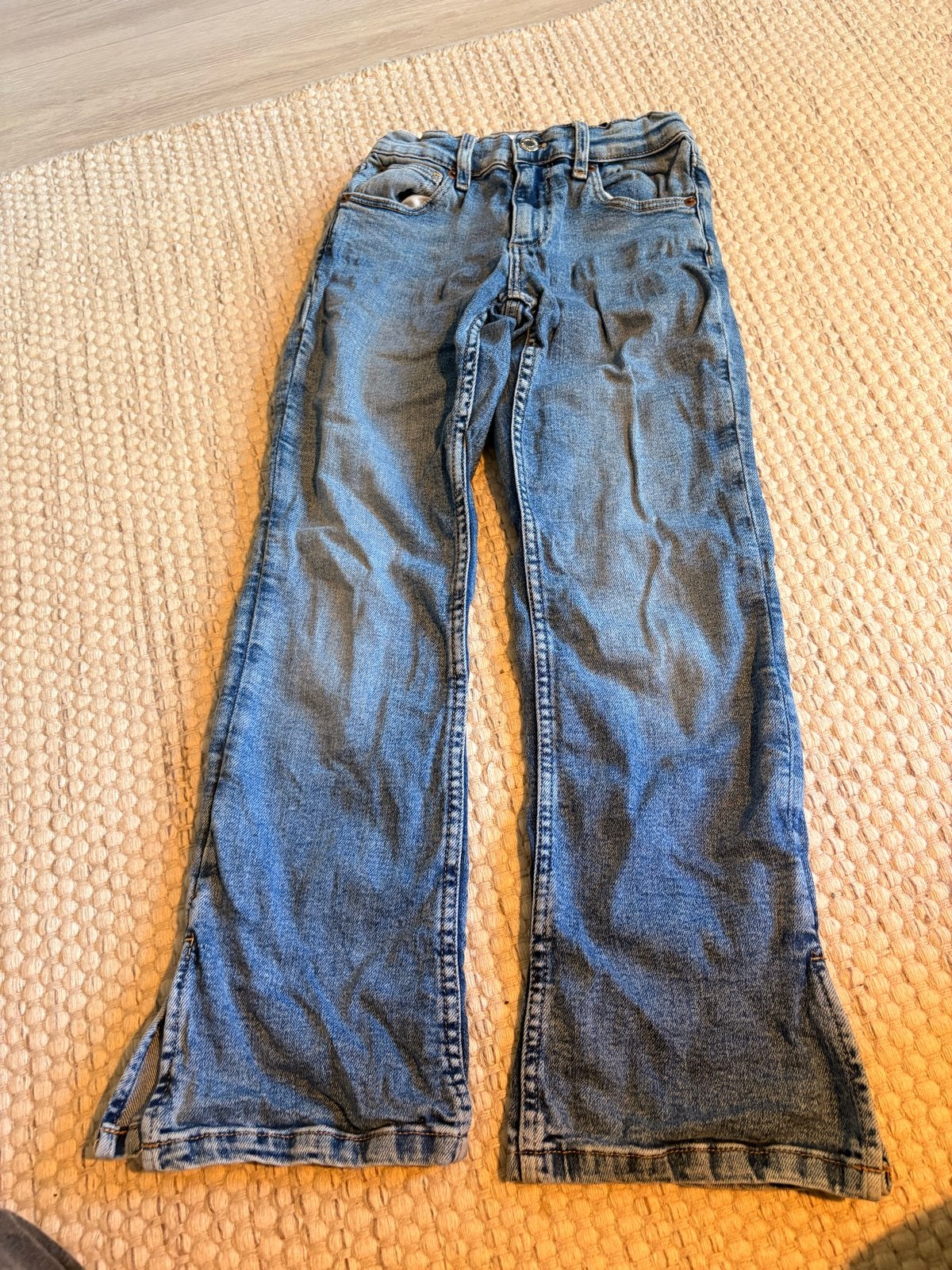 Zara jeans maat 134 verstelbaar, split jeans, Ophalen of Verzenden, Gebruikt, Jongen of Meisje, Broek