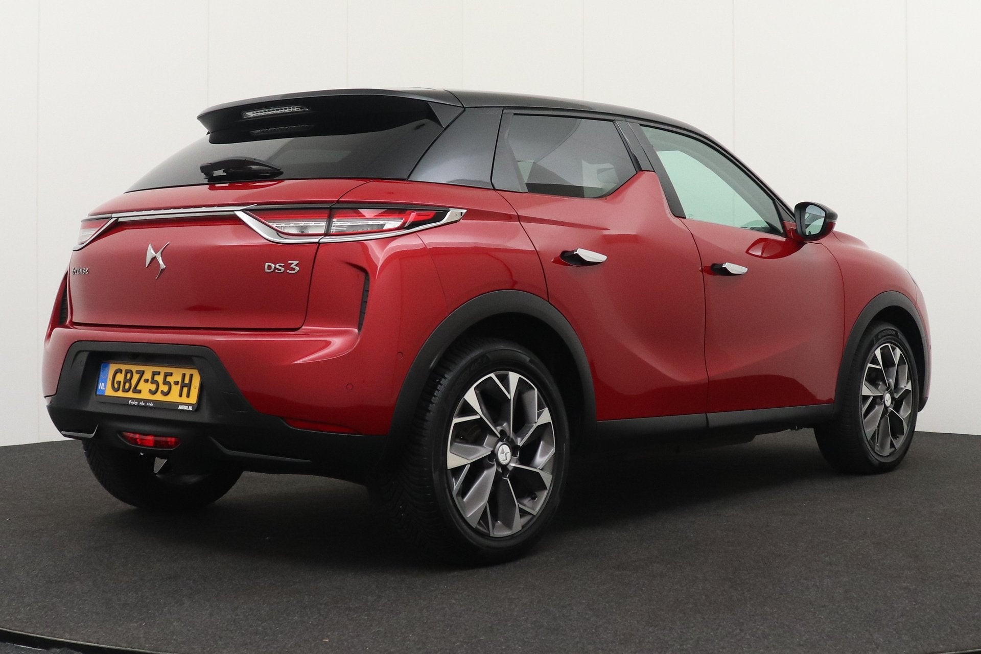 DS DS 3 Crossback Opéra Plus 50 kWh (93% SOH) Leder 360* Ca, Auto's, Dealer onderhouden, 136 pk, Gebruikt, Zwart
