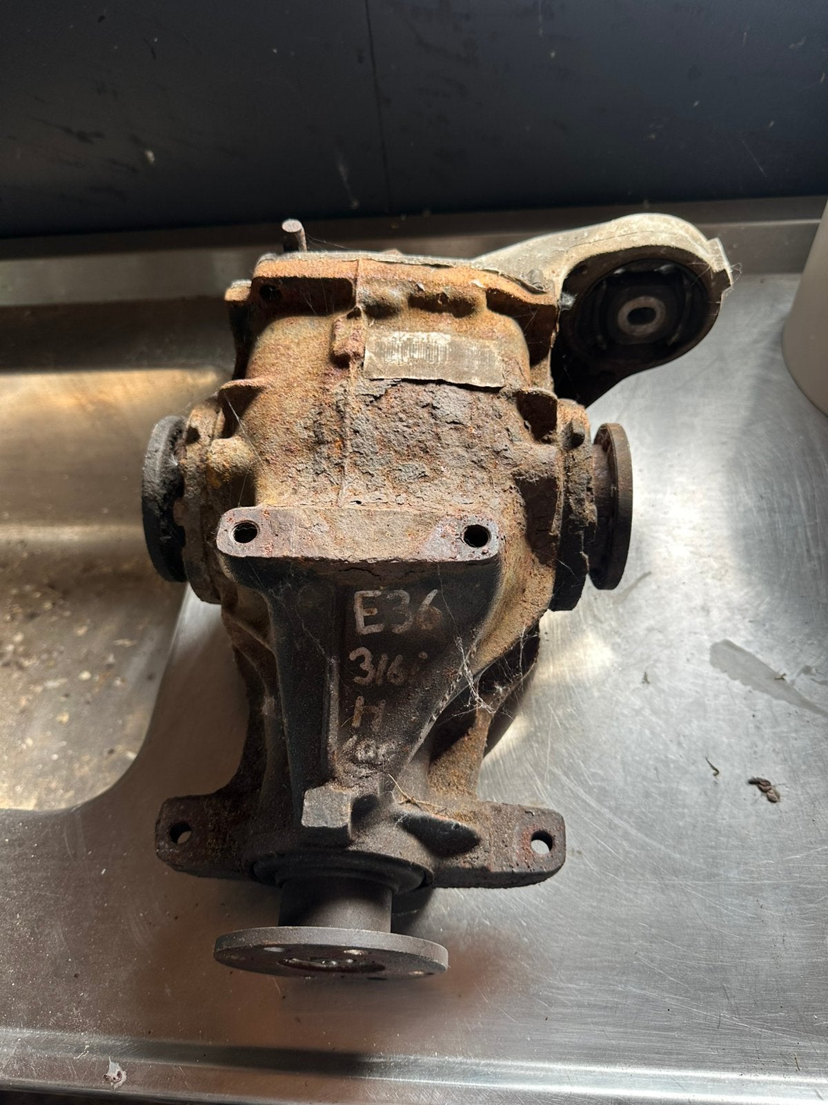 Bmw e36 compact differentieel 100% sper, Ophalen, Gebruikt