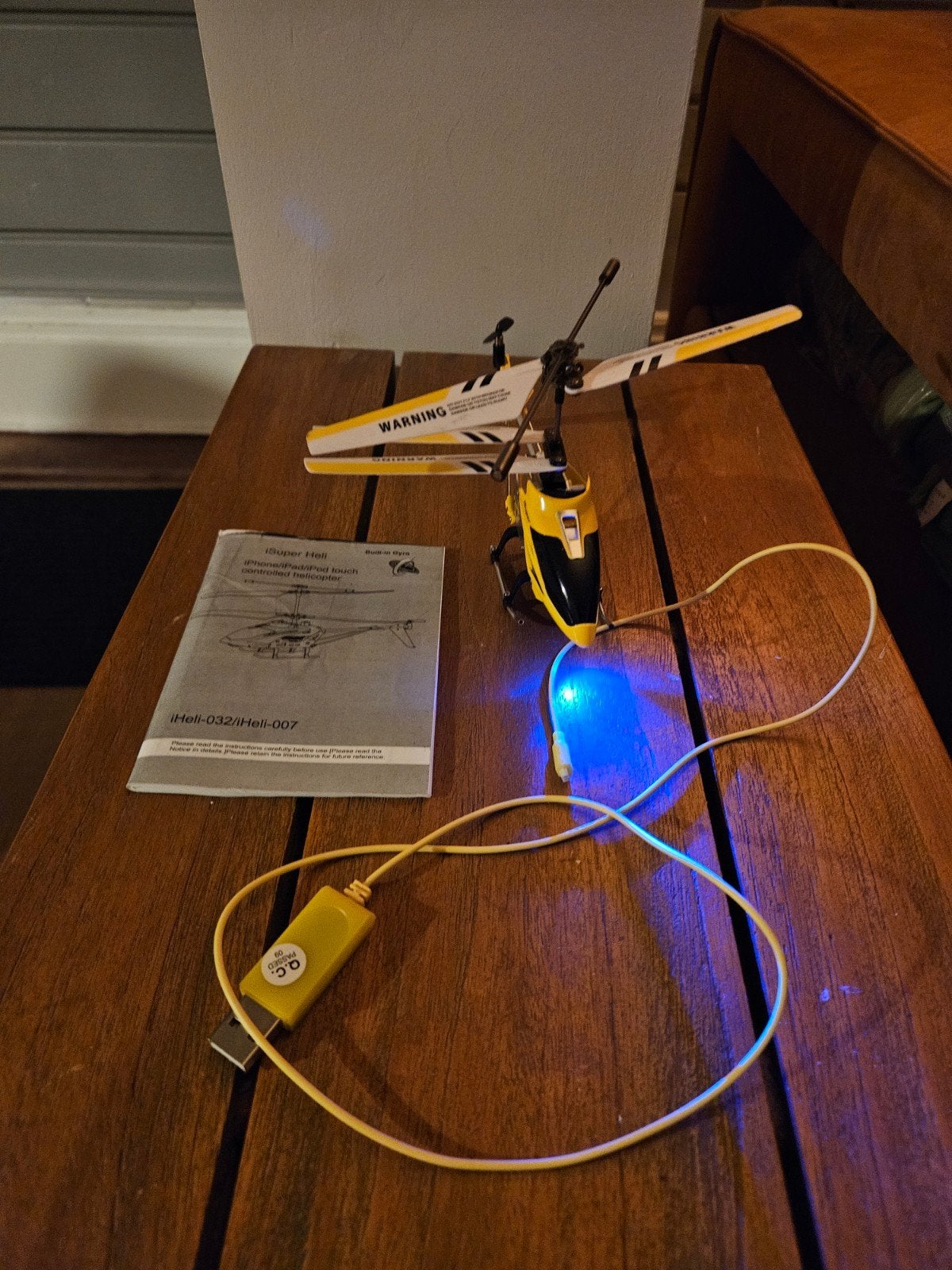 iSuper Heli Bluetooth Helikopter - Geel/Zwart, Ophalen of Verzenden, Gebruikt, Elektro, Helikopter