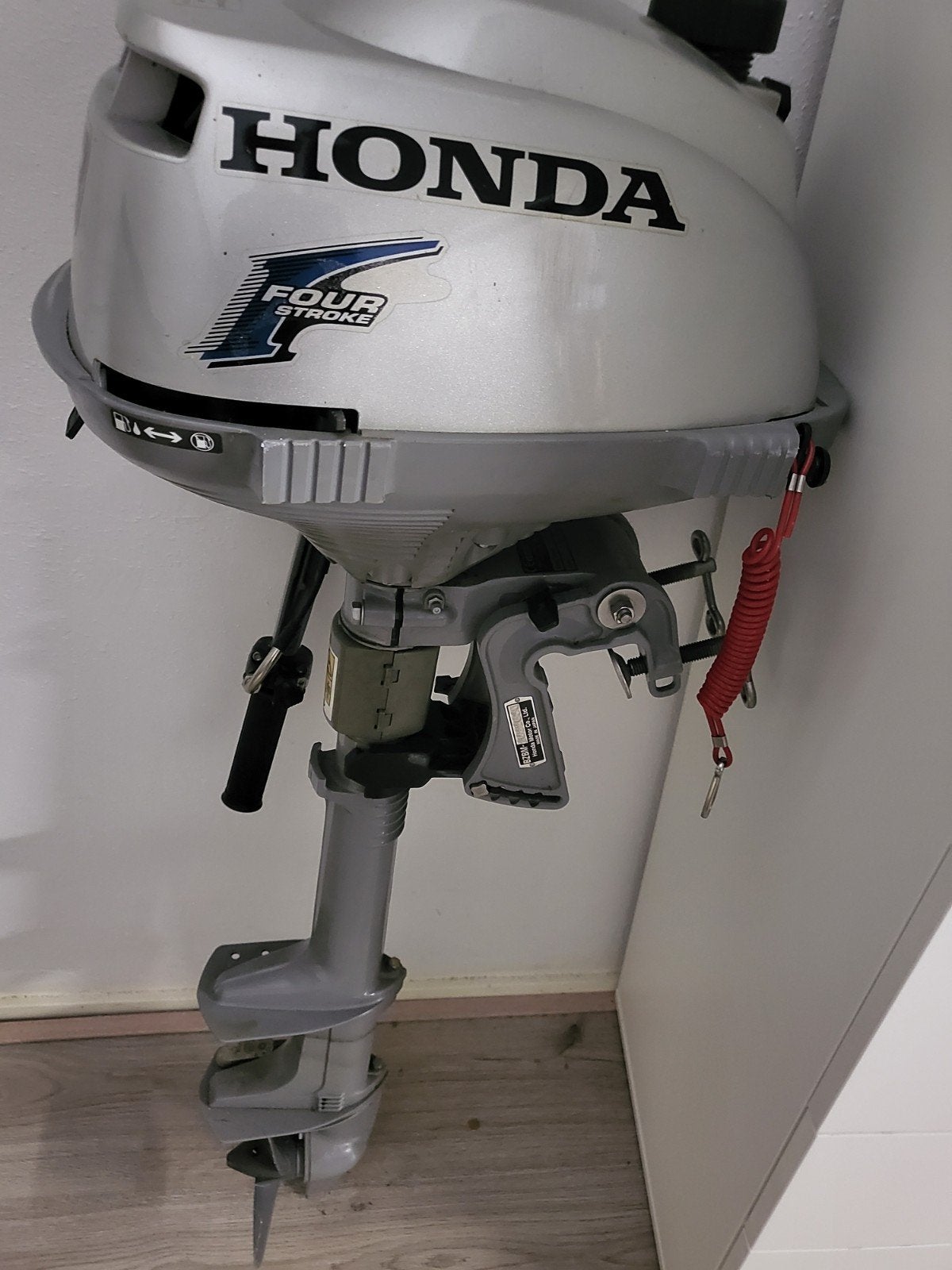 Honda BF2.3B/BF2D buitenboordmotor - Zo goed als nieuw, Ophalen, Gebruikt, Benzinemotor