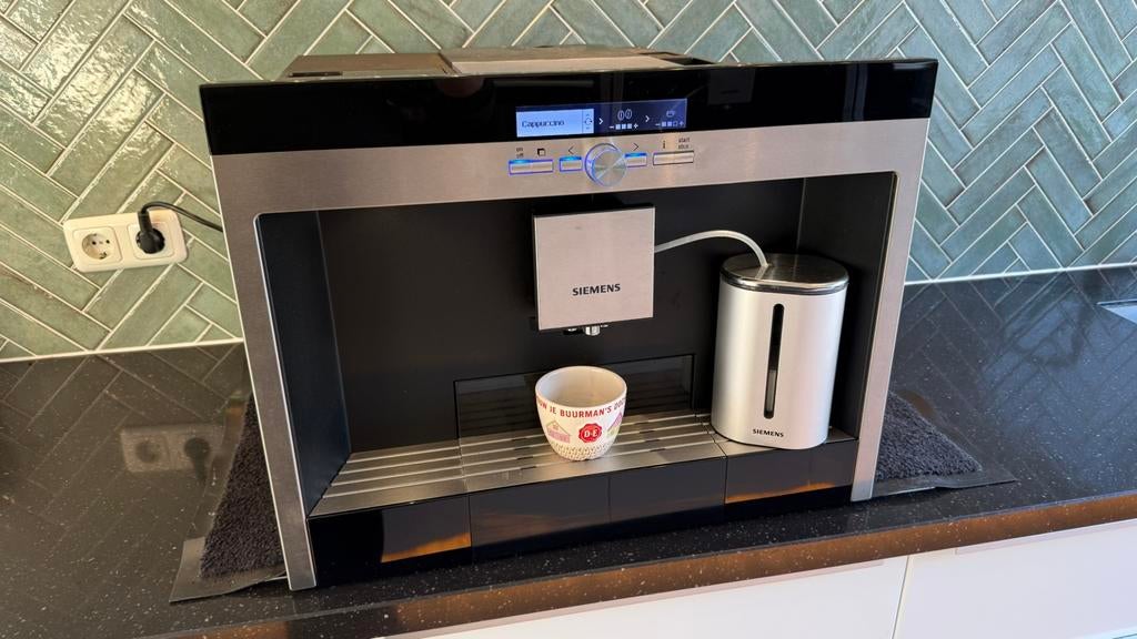 Siemens Inbouw Koffiemachine, 10 kopjes of meer, Ophalen of Verzenden, Zo goed als nieuw, Koffiemachine