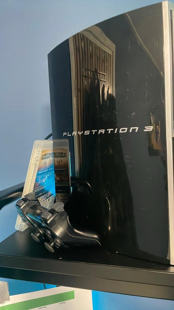 PlayStation 3 met 2 controllers en 10 games, Spelcomputers en Games, Spelcomputers | Sony PlayStation 3, Ophalen, Phat, Met 2 controllers