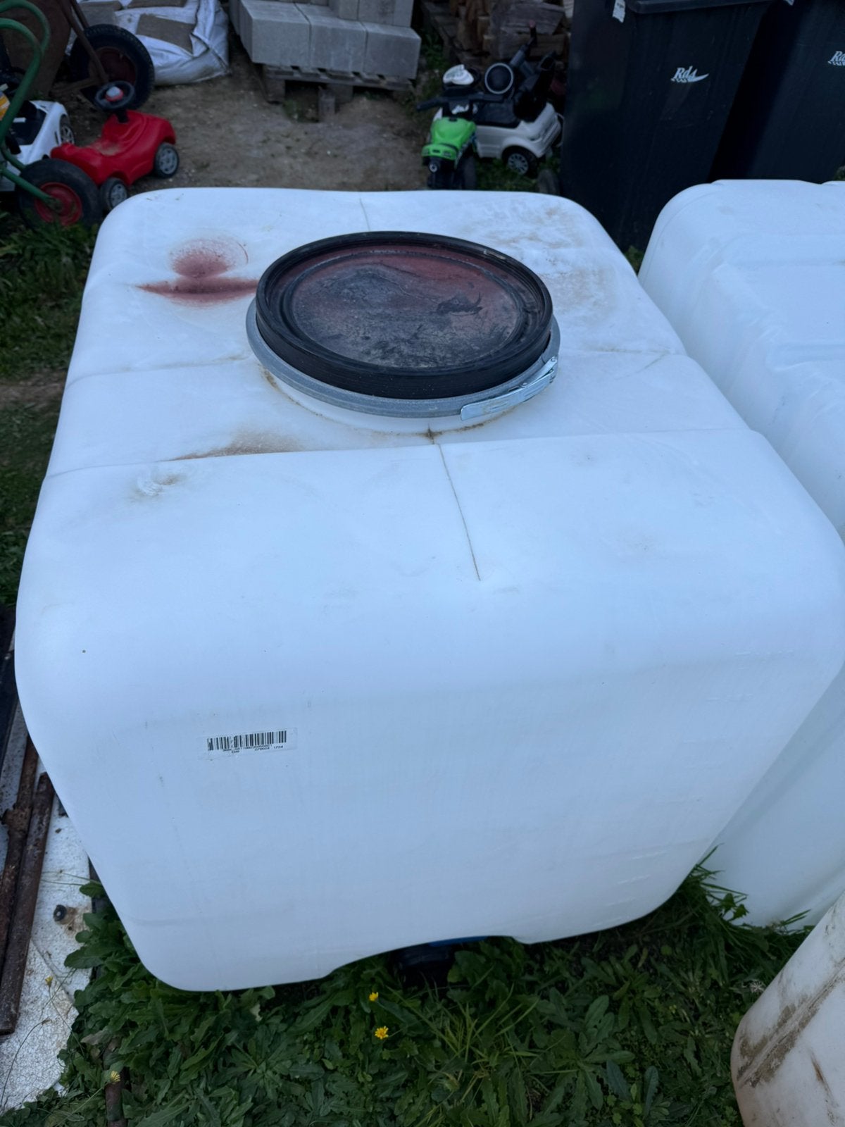 Gezocht: IBC vaten met grote vulopening DN400, Ophalen, Kunststof, Gebruikt, Met kraantje