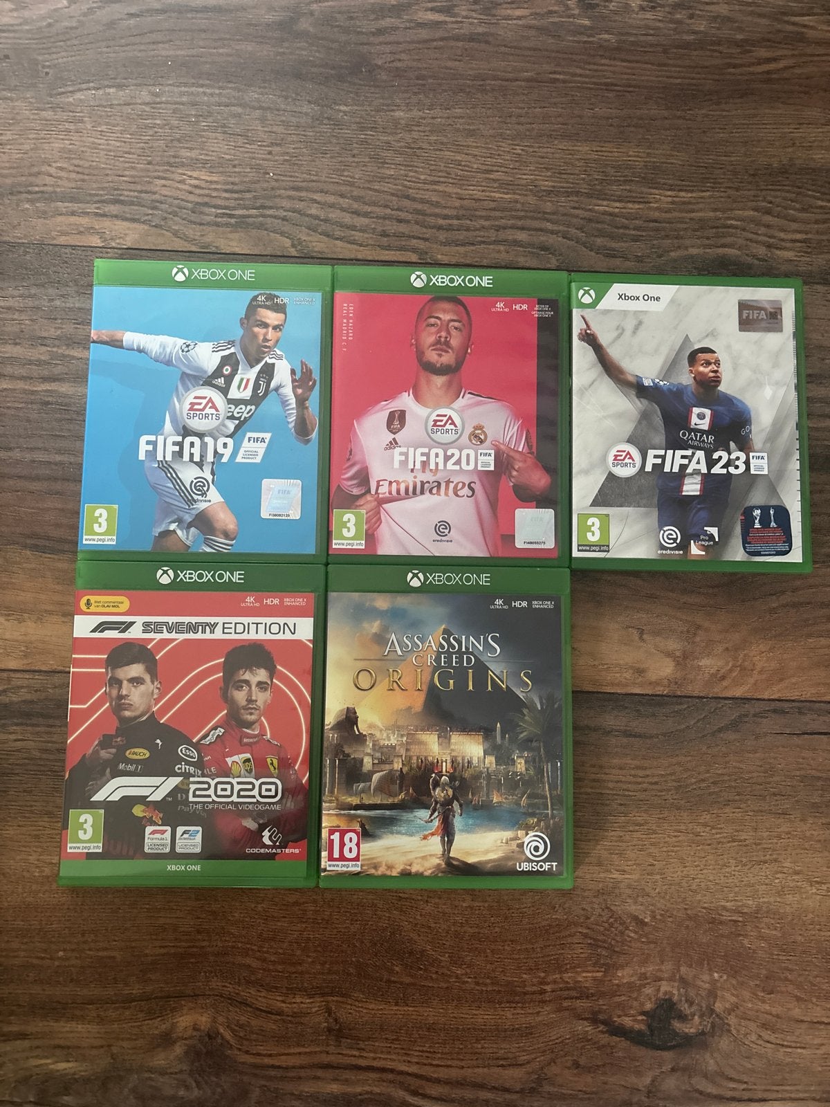 Xbox One Games: FIFA, F1 2020, Assassin's Creed Origins, Gebruikt, Vanaf 18 jaar, Eén computer, Ophalen of Verzenden