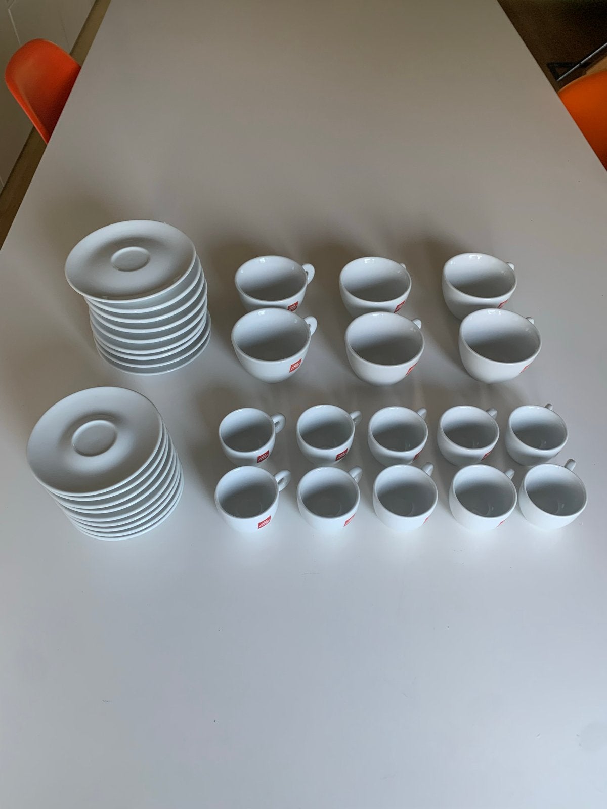 Illy Matteo Thun Kop en Schotels (15 stuks) + lepeltjes, Huis en Inrichting, Keuken | Servies, Ophalen of Verzenden, Zo goed als nieuw