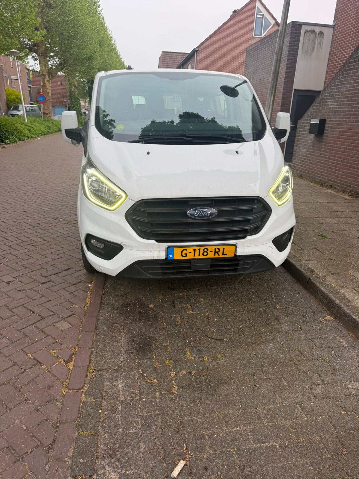 Ford Transit Kombi 2.0 Tdci 105PK 320 L2h1 2019 Wit, Auto's, 1995 cc, Euro 6, Wit, 9 stoelen