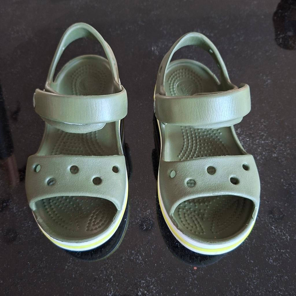 Crocs sandalen, maat 27, Ophalen, Zo goed als nieuw, Meisje