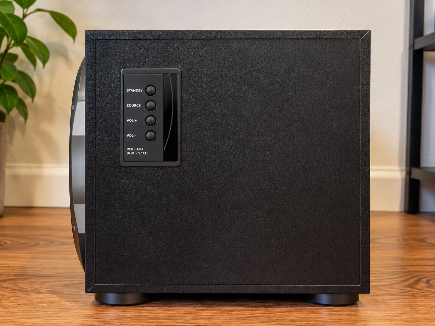 Foto 6 van Trust Tytan GXT 658 5.1 Speakerset - Zo goed als nieuw