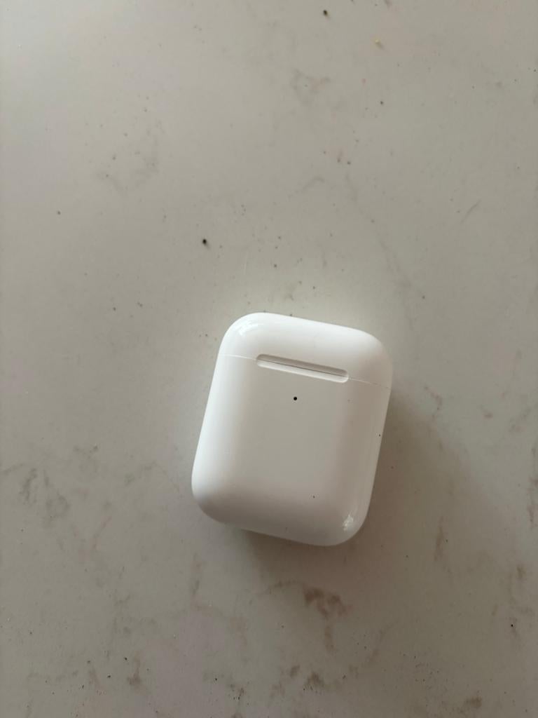 Apple AirPods (2e generatie) met oplaadcase, Ophalen, Gebruikt, Overige merken, Draadloos
