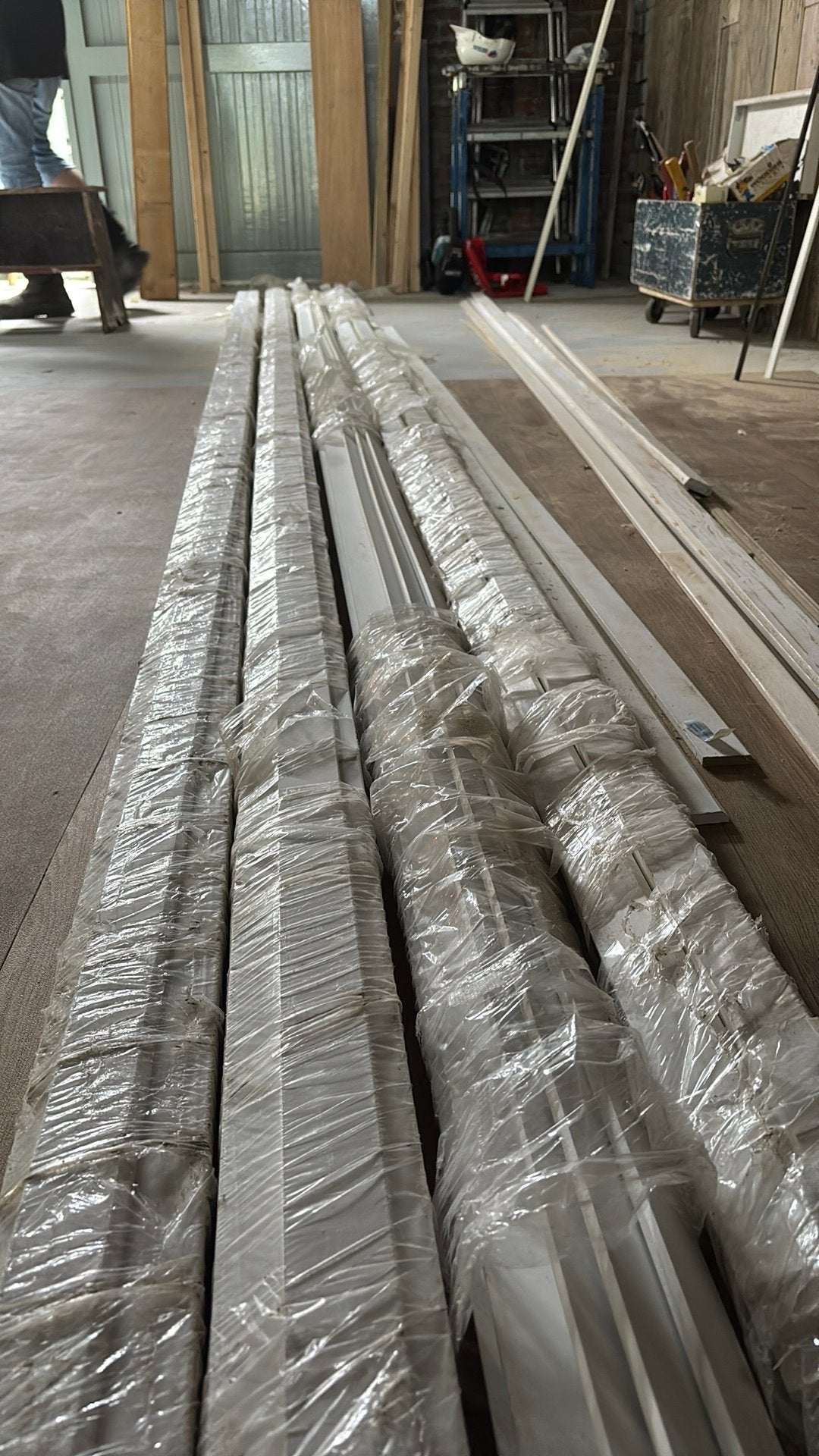 !VANDAAG! 36 wit gegr. MDF plafondplinten 4,89m*45mm*9mm, Ophalen, Minder dan 25 mm, Overige typen, Zo goed als nieuw