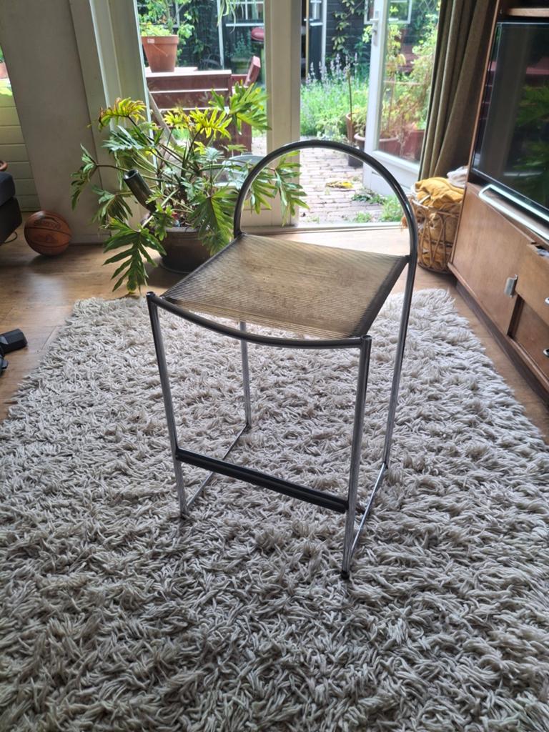Retro vintage barkruk Belotti metalen frame, Gebruikt, Met voetsteun, 60 tot 90 cm, Ophalen of Verzenden