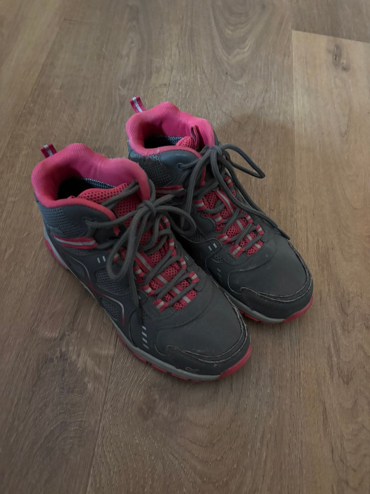 Wandel schoenen roze maat 36, Sport en Fitness, Bergsport en Wandelen, Ophalen, Zo goed als nieuw, Schoenen