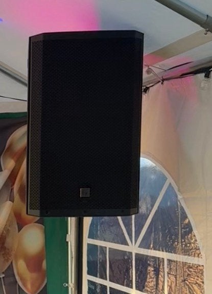 2xElectro voice zlx15 bt actief + beschermhoezen incl kabels, Zo goed als nieuw, 120 watt of meer, Front, Rear of Stereo speakers