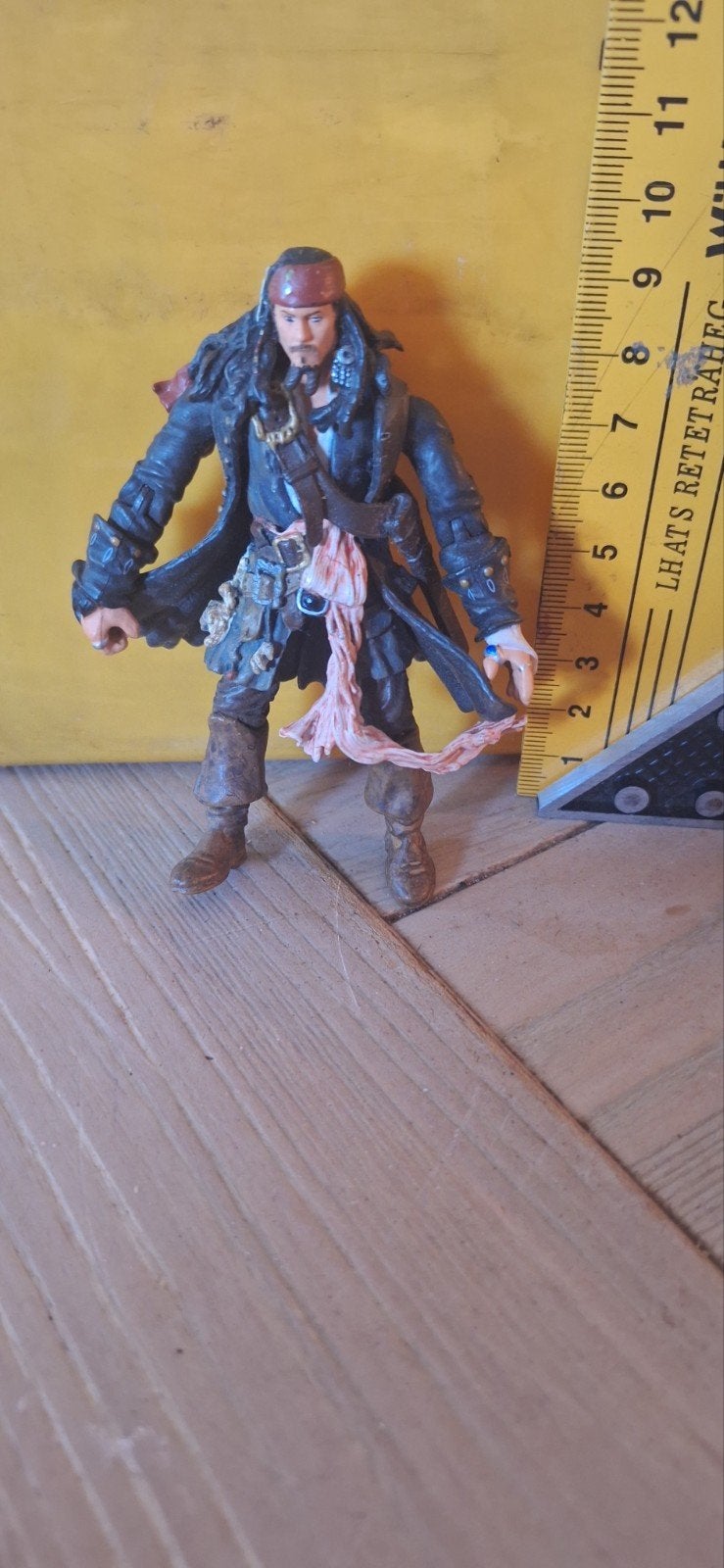 Jack Sparrow poppetje pirates of the caribean (5.3), ., Ophalen of Verzenden, Zo goed als nieuw, .