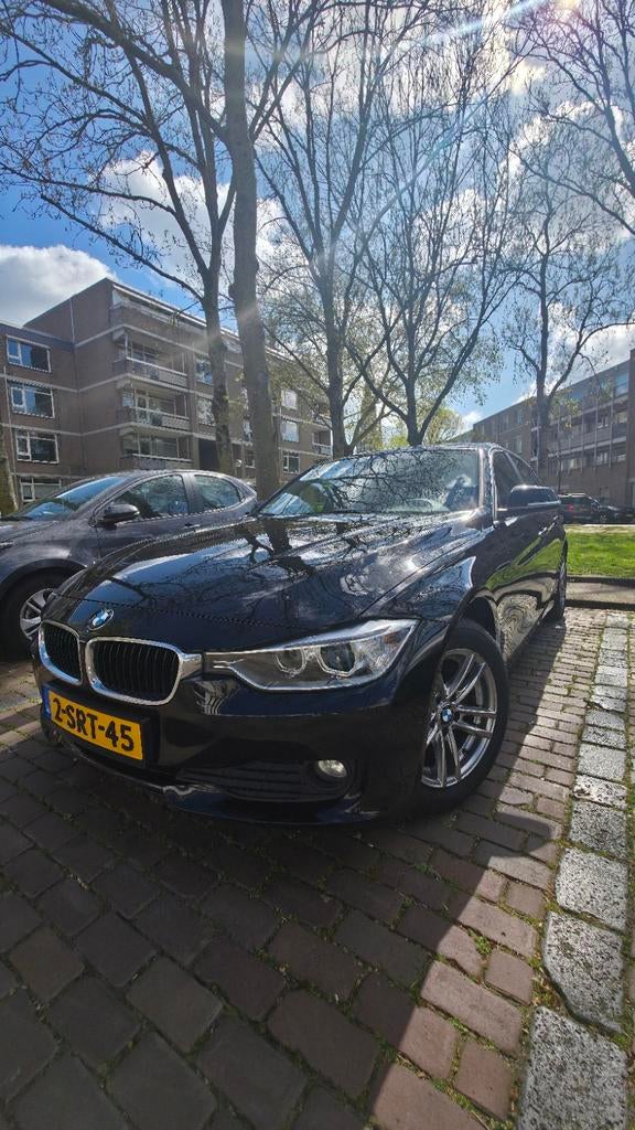 BMW 3-serie F31 320d EDE | Groot onderhoud gehad – APK 2028!, Automaat, Achterwielaandrijving, 1995 cc, Zwart