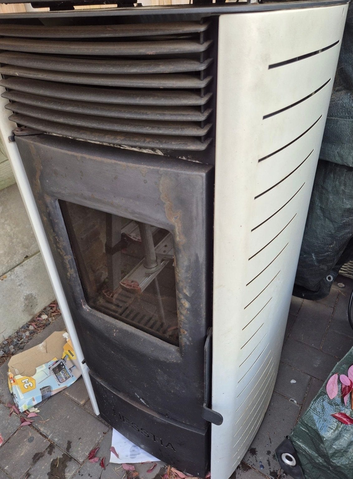 Hess pelletkachel 12 kW met foutmelding, Huis en Inrichting, Ophalen, Gebruikt, Vrijstaande haard, Overige soorten