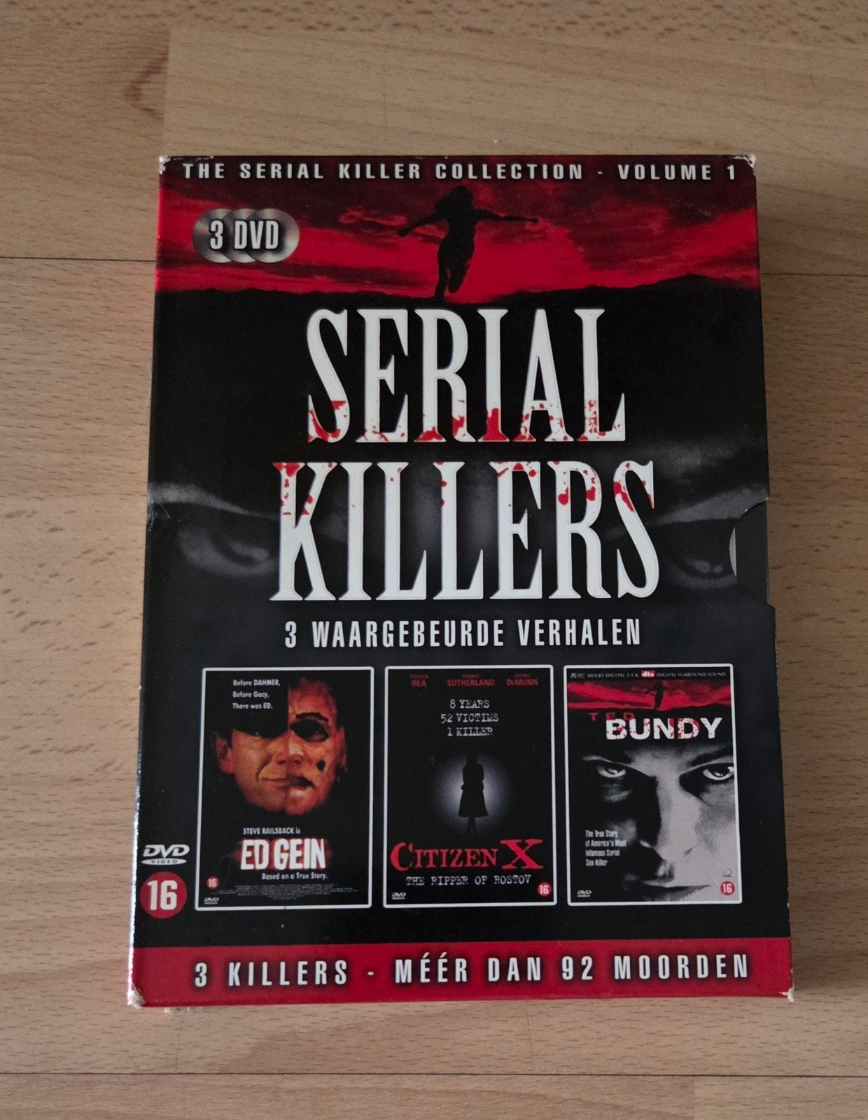 Serial Killers - 3 Waargebeurde Verhalen, Vanaf 16 jaar, Ophalen of Verzenden, Zo goed als nieuw