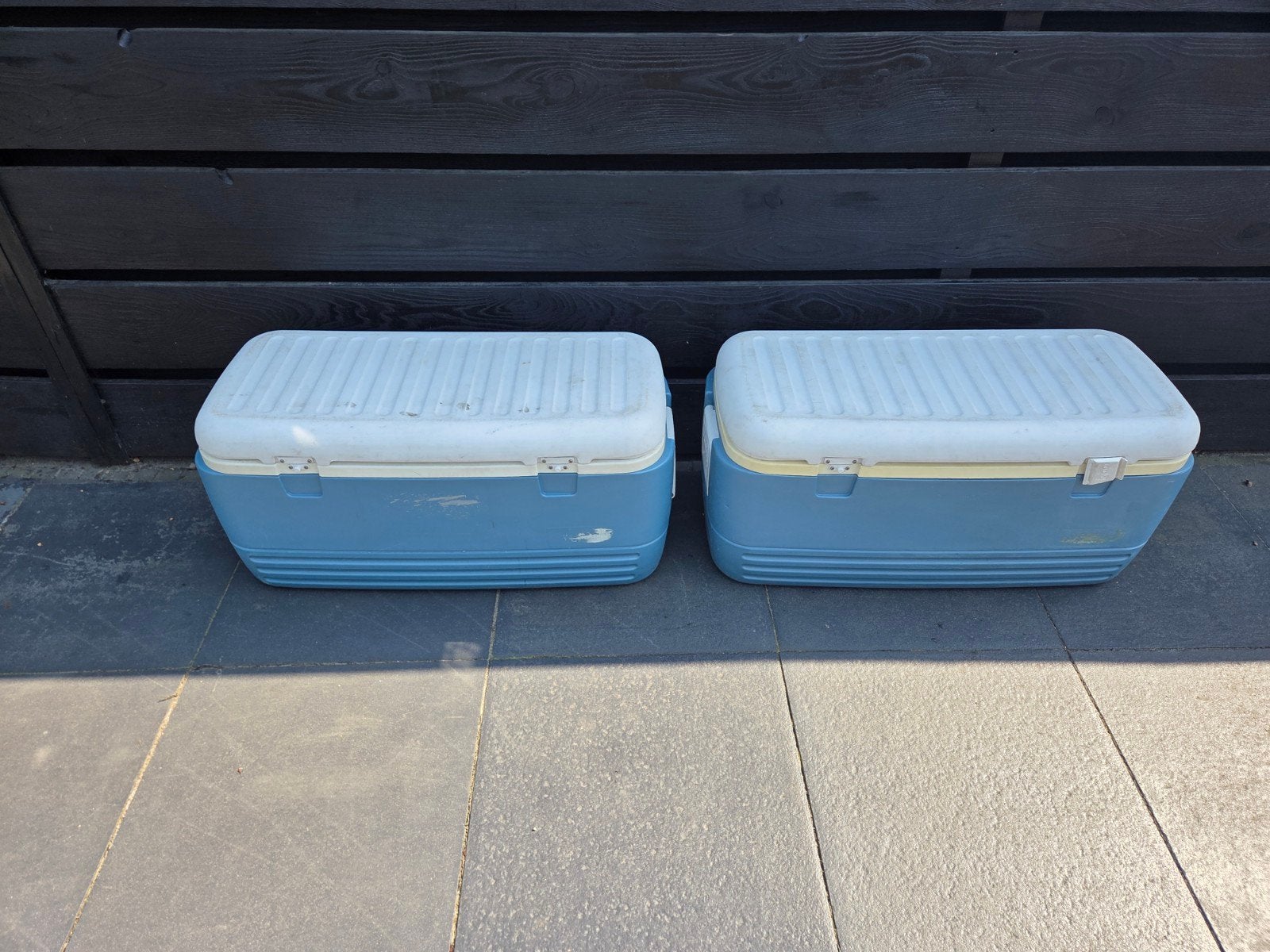 Koelboxen igloo max Cold 150 liter 2 stuks, Ophalen, Zo goed als nieuw, Koelelement