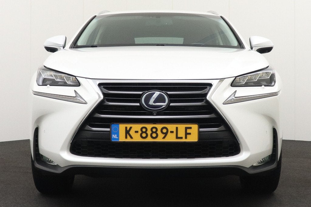 Lexus NX 300h AWD President Line Adapt.Cruise Leder Trekhaak, Auto's, Lexus, Automaat, Gebruikt, Euro 6, Automatische klimaatregeling