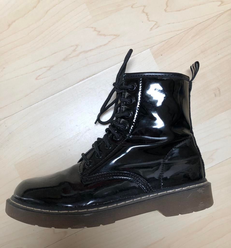 Vijf paar damesschoenen/laarsjes. Maat 38/39, Kleding | Dames, Schoenen, Ophalen, Zwart, Sneakers of Gympen, Zo goed als nieuw