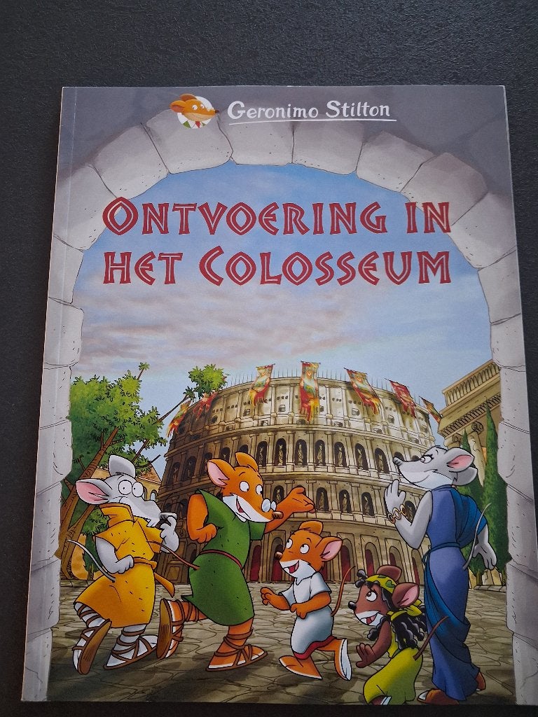 Geronimo stilton ontvoering in het colosseum. STRIPBOEK, Eén stripboek, Ophalen of Verzenden, Zo goed als nieuw