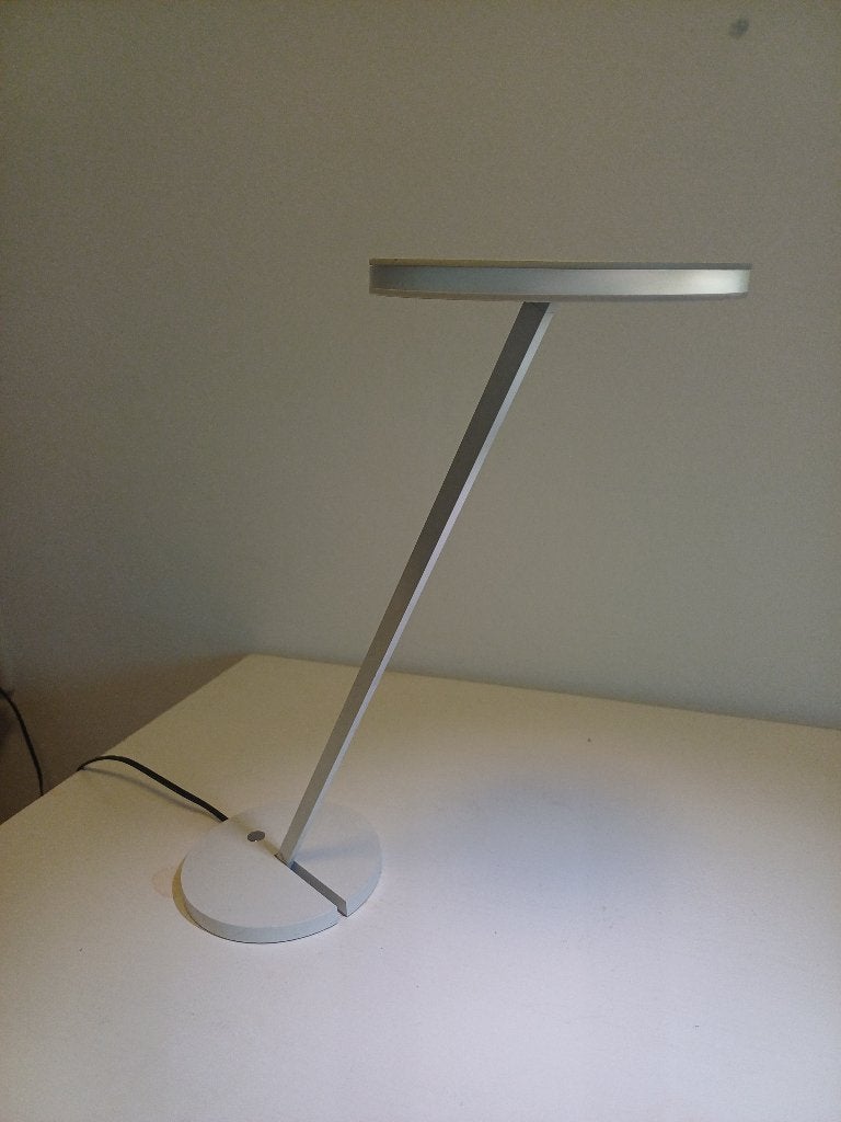 Artimide Itis bureau/ tafellamp design Naoto Fukasawa, Gebruikt, Wit, Ophalen of Verzenden, 40 cm