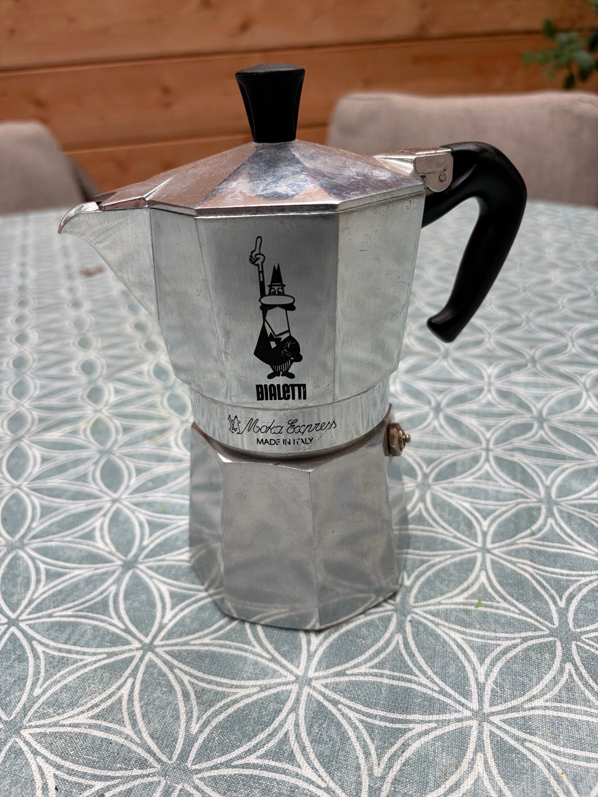 Bialetti Moka Express - Klassieke Italiaanse percolator, Overige modellen, Gemalen koffie, Ophalen of Verzenden, Zo goed als nieuw