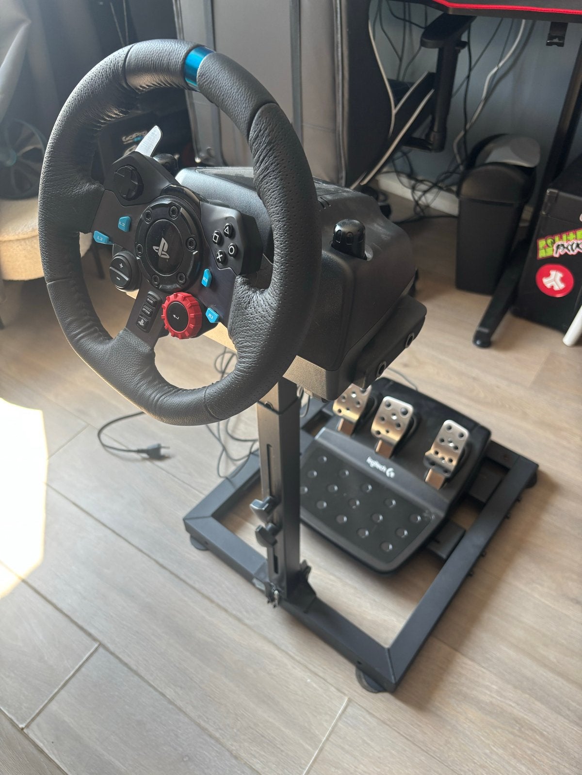 Next Level Racing Wheel Stand Lite (excl. stuur/pedalen), Ophalen, Houder/standaard, Zo goed als nieuw, Verstelbaar