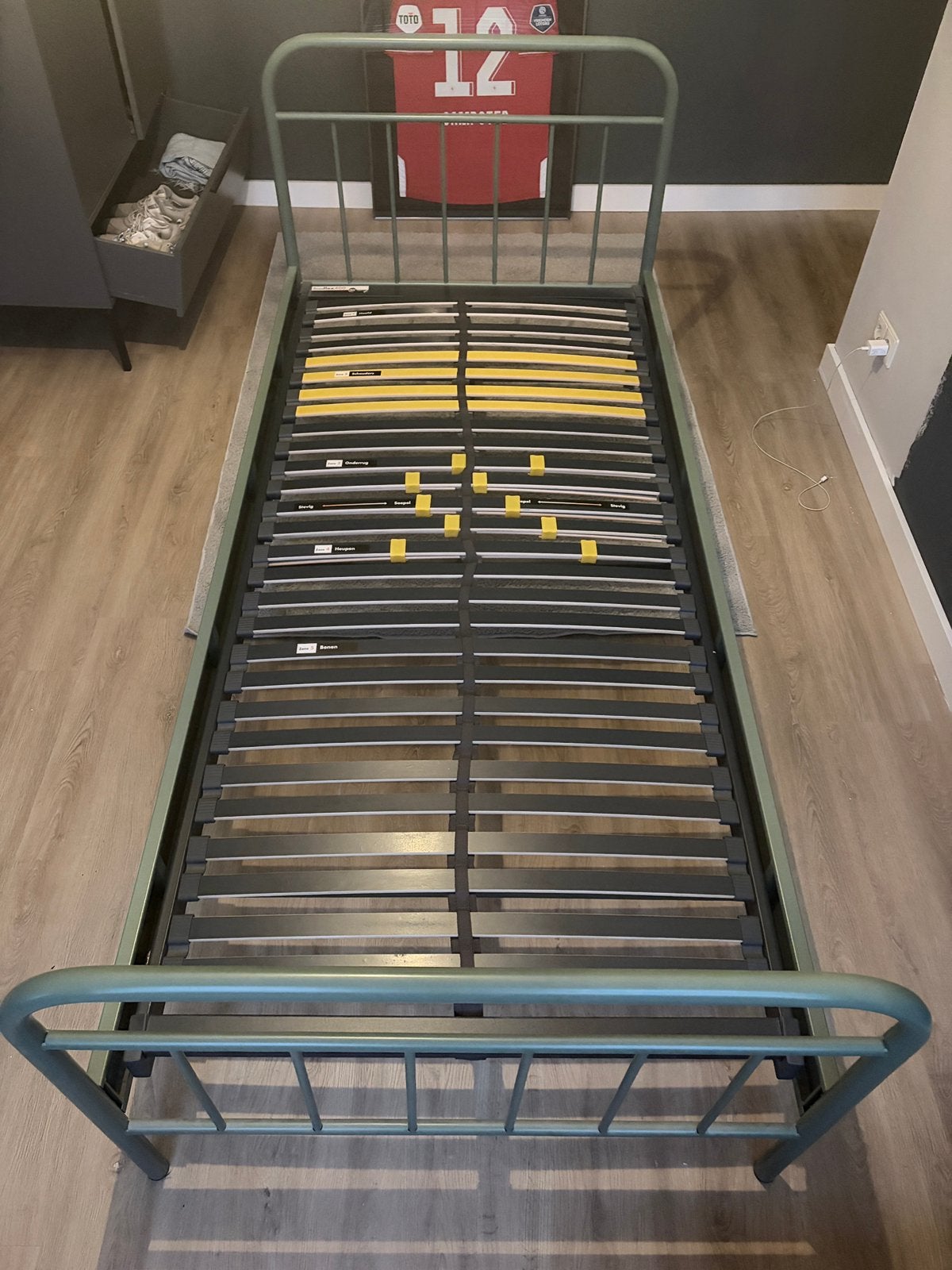 Alex bed, beterbed 90x200cm 1 persoons, Ophalen, 90 cm, Eenpersoons, Zo goed als nieuw