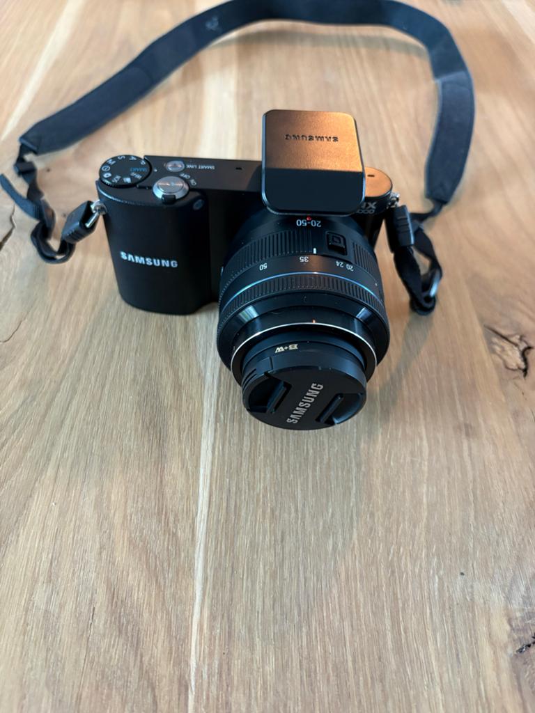 Samsung NX1000 Compact Camera 20-50mm lens.Bijna ongebruikt, Ophalen of Verzenden, Zo goed als nieuw, Samsung, Minder dan 4 keer