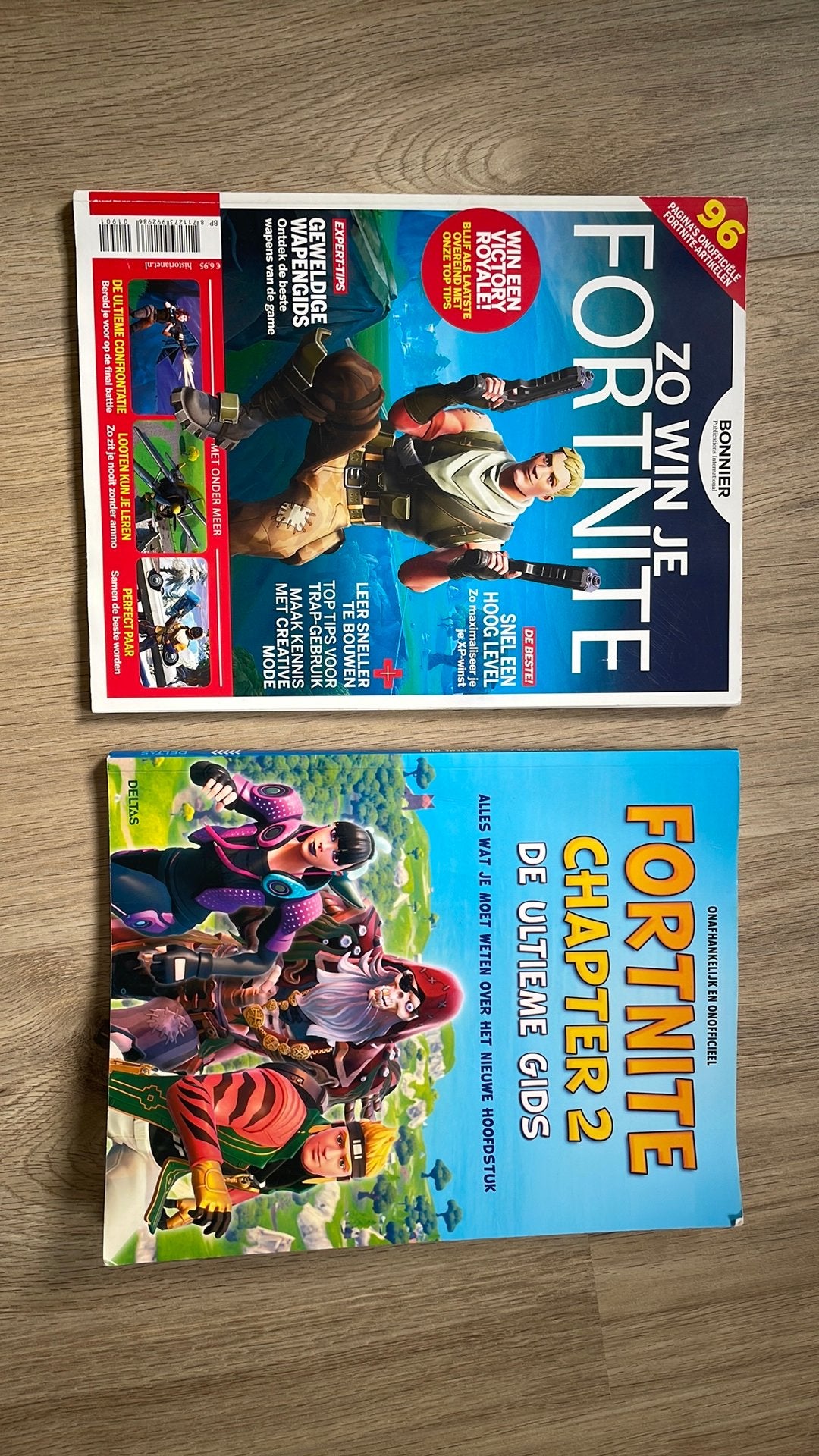2 fortnite boekjes / gids / tijdschrift, Ophalen of Verzenden, Gelezen