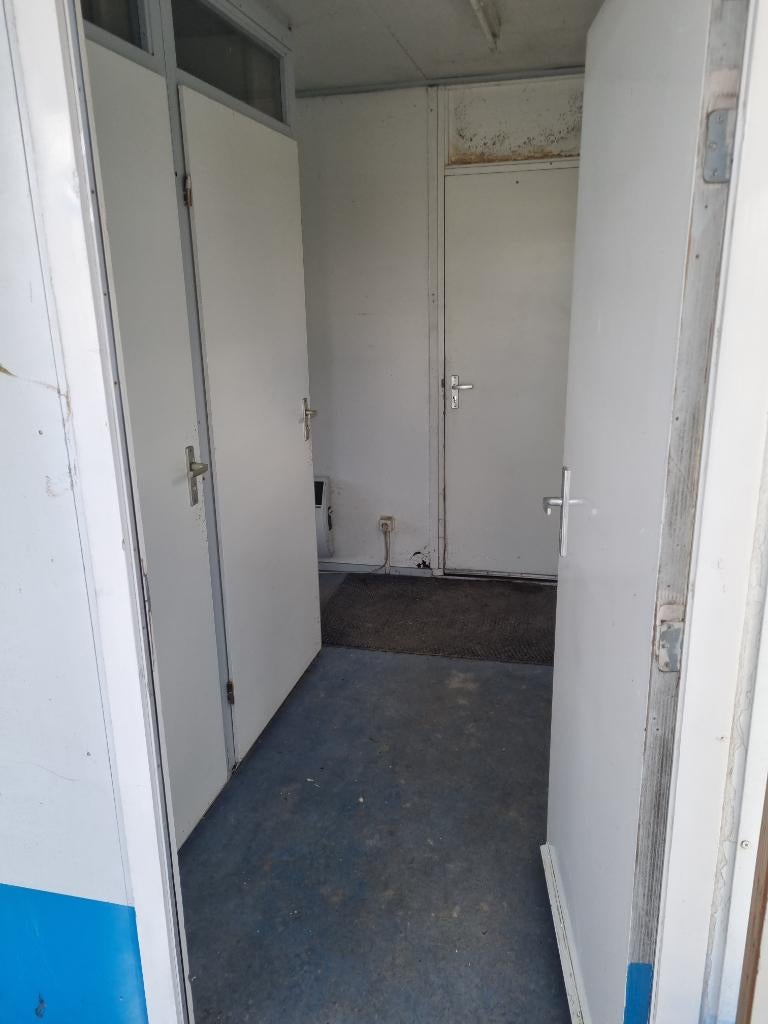 VOORJAARSOPRUIMING Unit 6x3 met 2 toiletten en keuken, Zakelijke goederen, Machines en Bouw | Keten en Containers, Ophalen