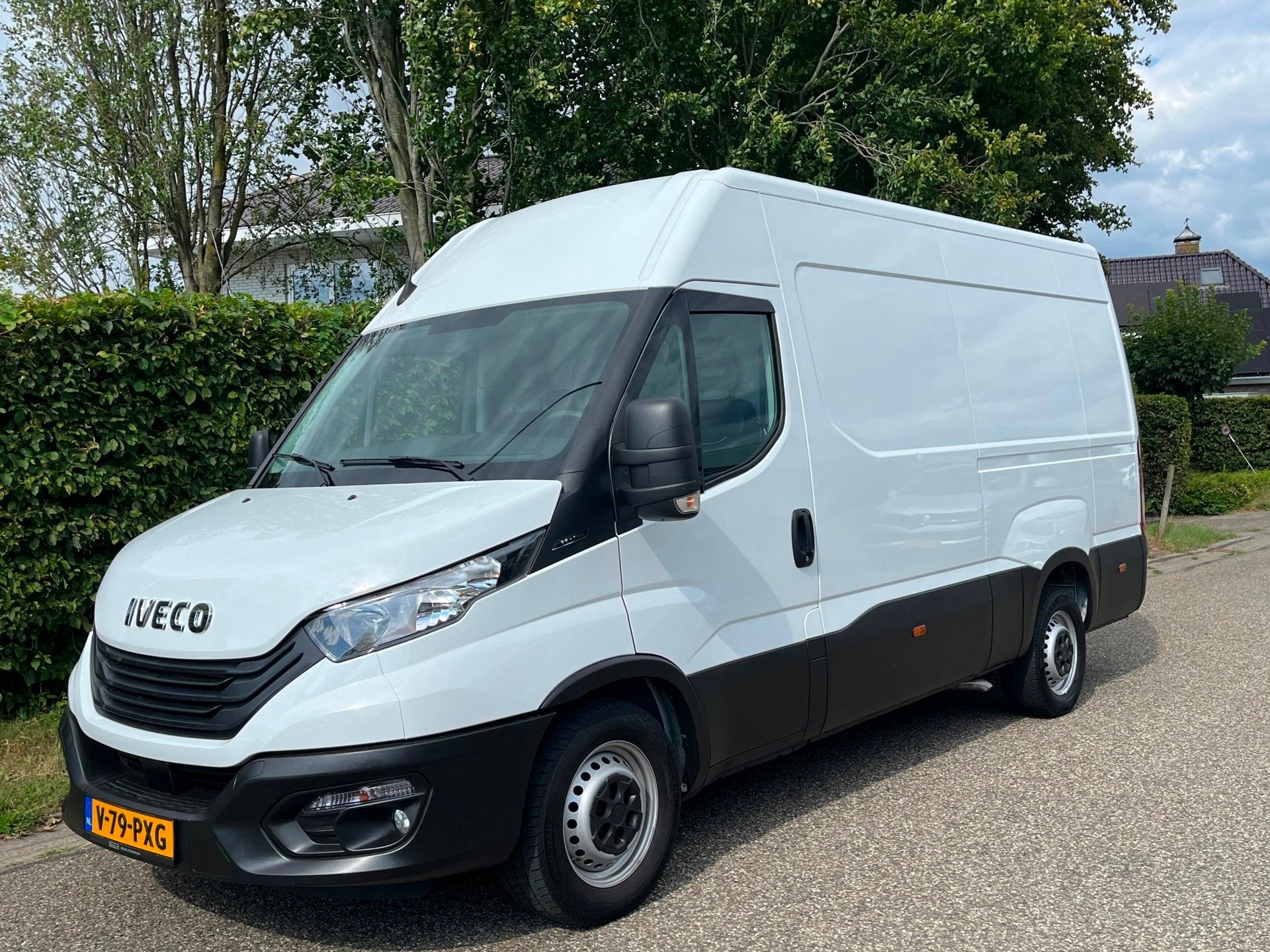Iveco Daily 35S14 L2H2 Euro 6 | Airco | 3500kg trekgewicht, Gebruikt, Iveco, Wit, Bedrijf
