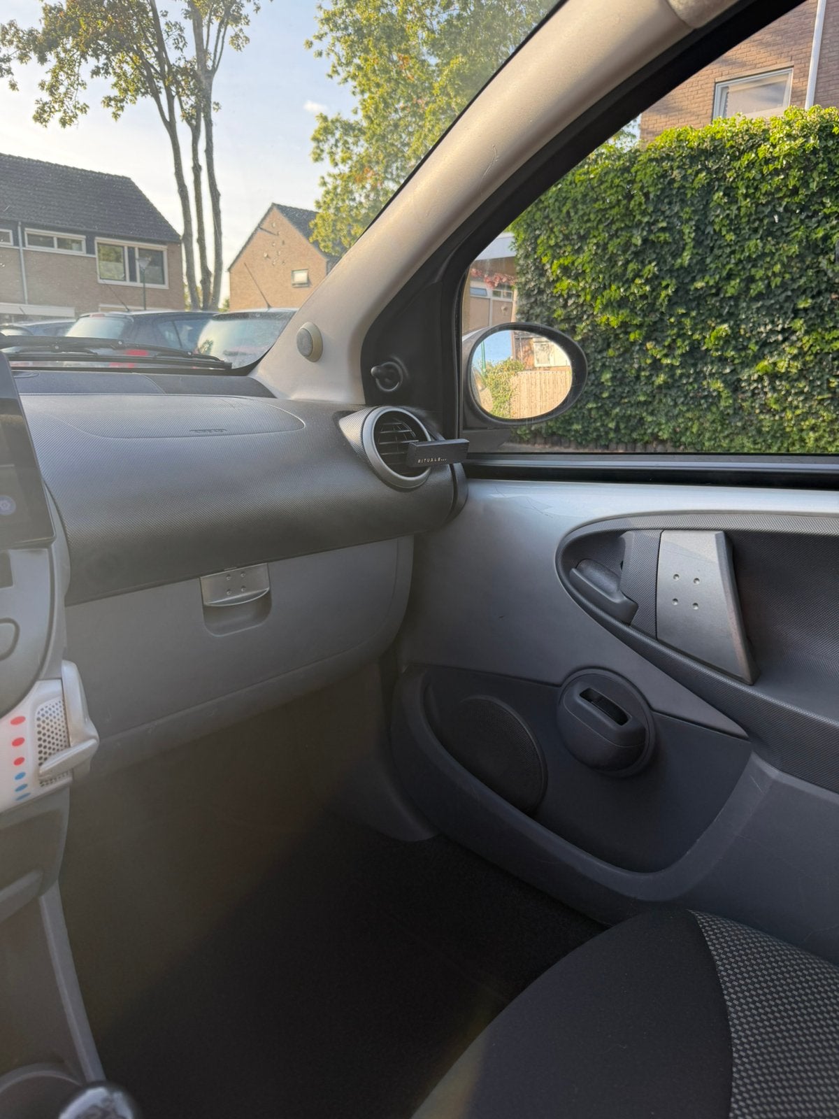 Foto 9 van Toyota Aygo 1.0 2011 | CarPlay | Airco | APK 03-2027