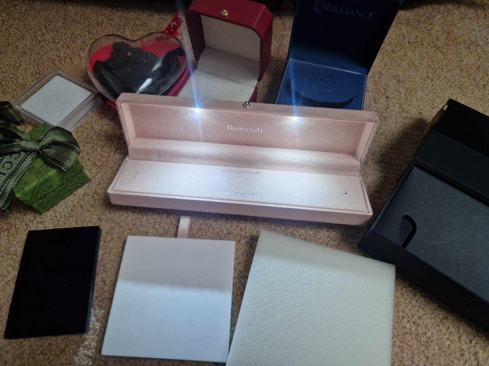 Diverse lege sieradendozen en onderdelen - Nieuw set, Sieraden, Tassen en Uiterlijk, Ophalen of Verzenden, Nieuw